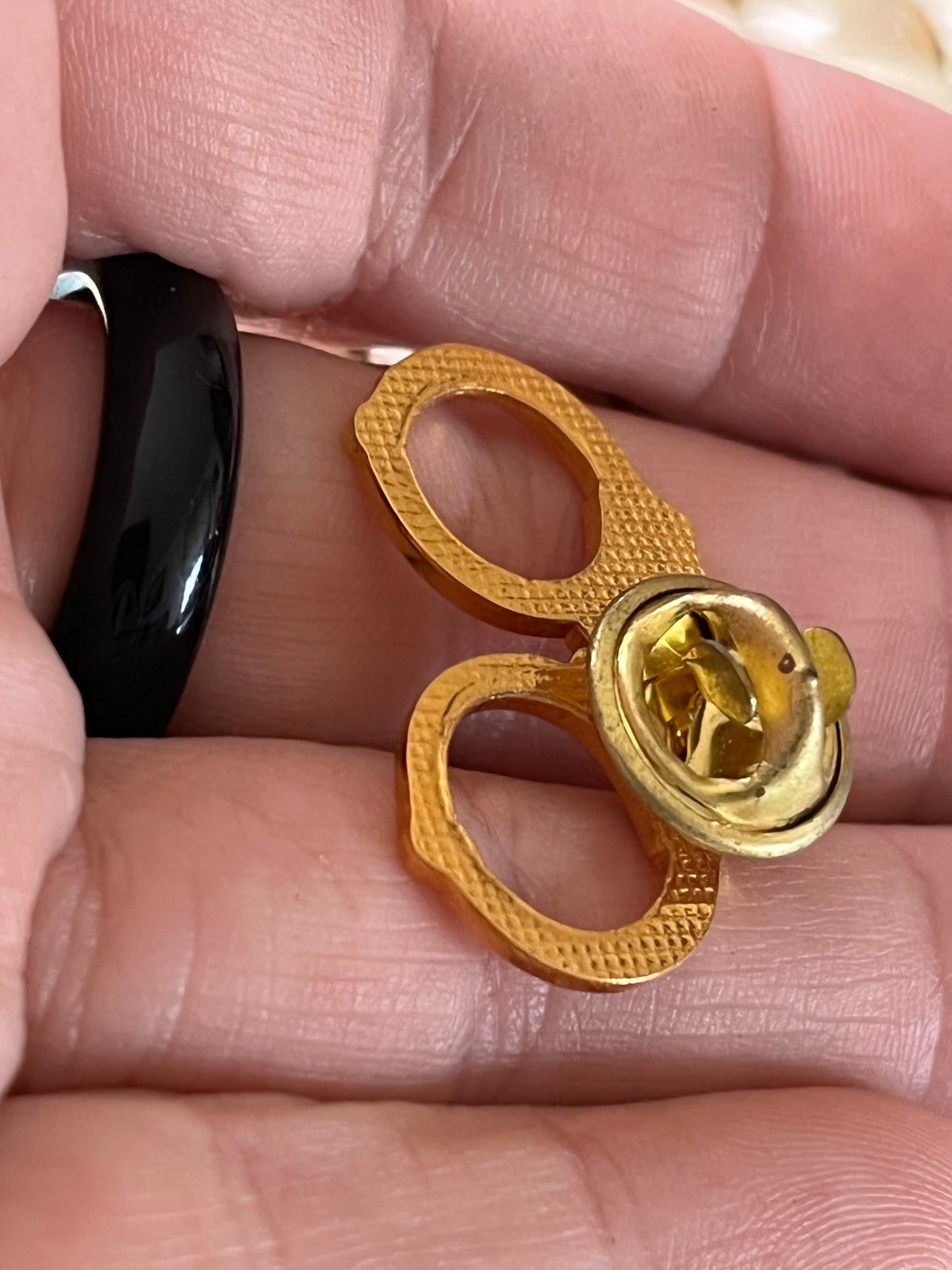 Vintage Gold Handcuffs Pin
