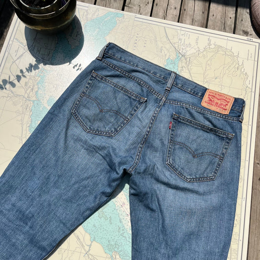 Vintage Levi's 527 Slim Bootcut Jeans 33 x 32