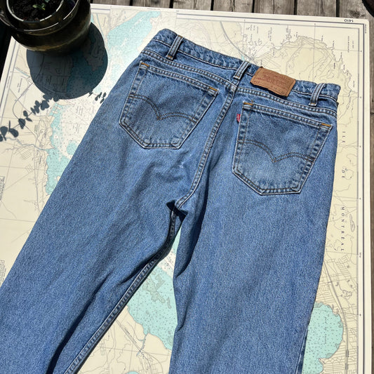 Vintage Levi's 512 Slim Tapered 34 x 32 Jeans