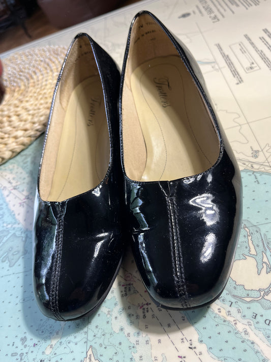 Vintage Black Patent Leather Mary Jane Shoe