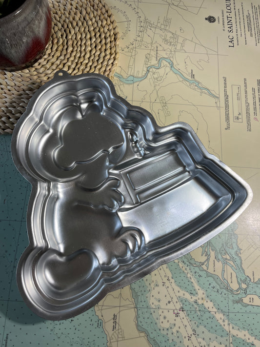 Vintage 1981 Garfield Wilton Cake Pan