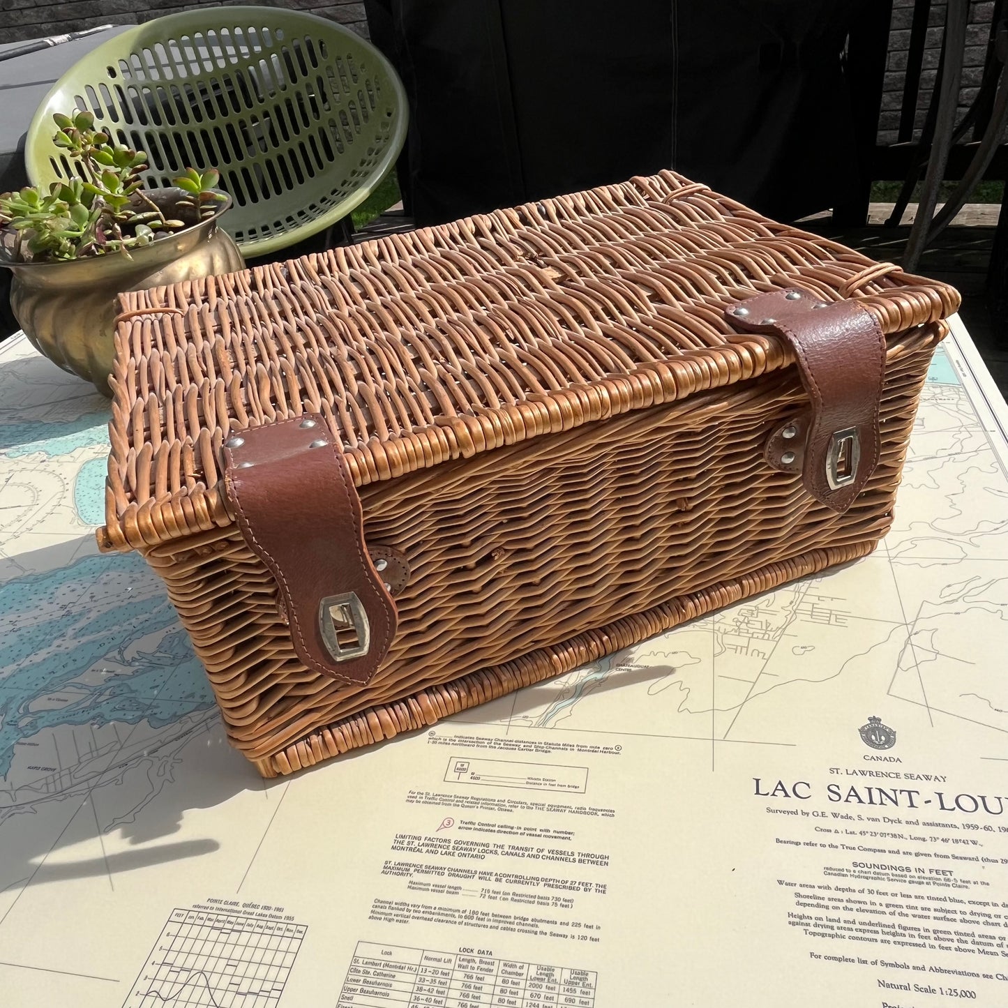 Vintage Wicker Picnic Basket With Hinged Lid