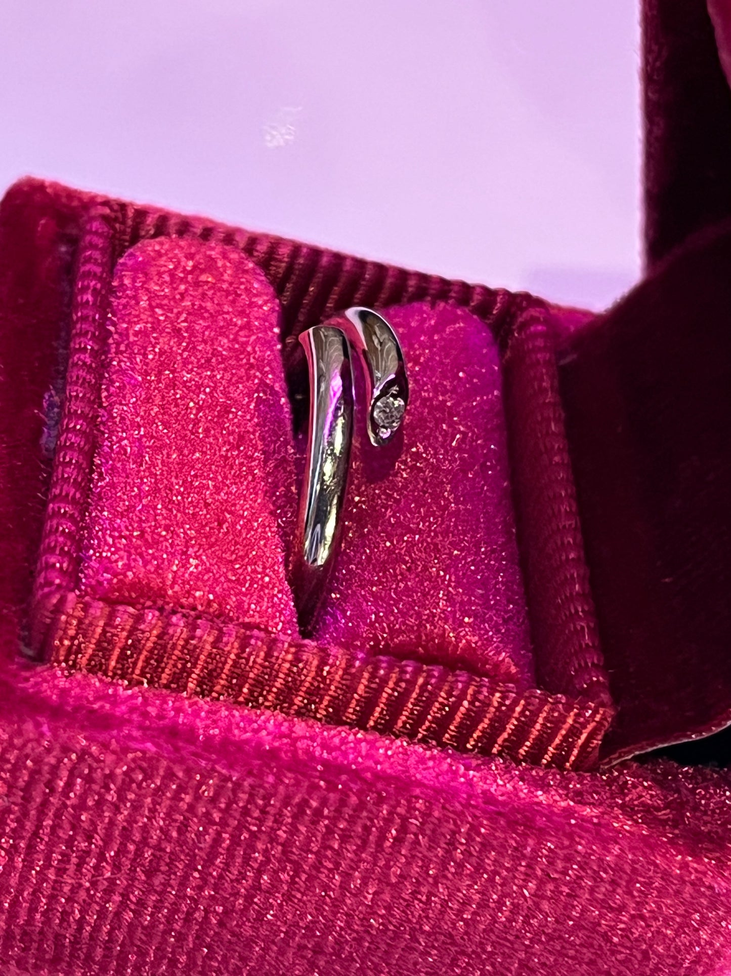Vintage 10k White Gold Micro Diamond Promise Ring