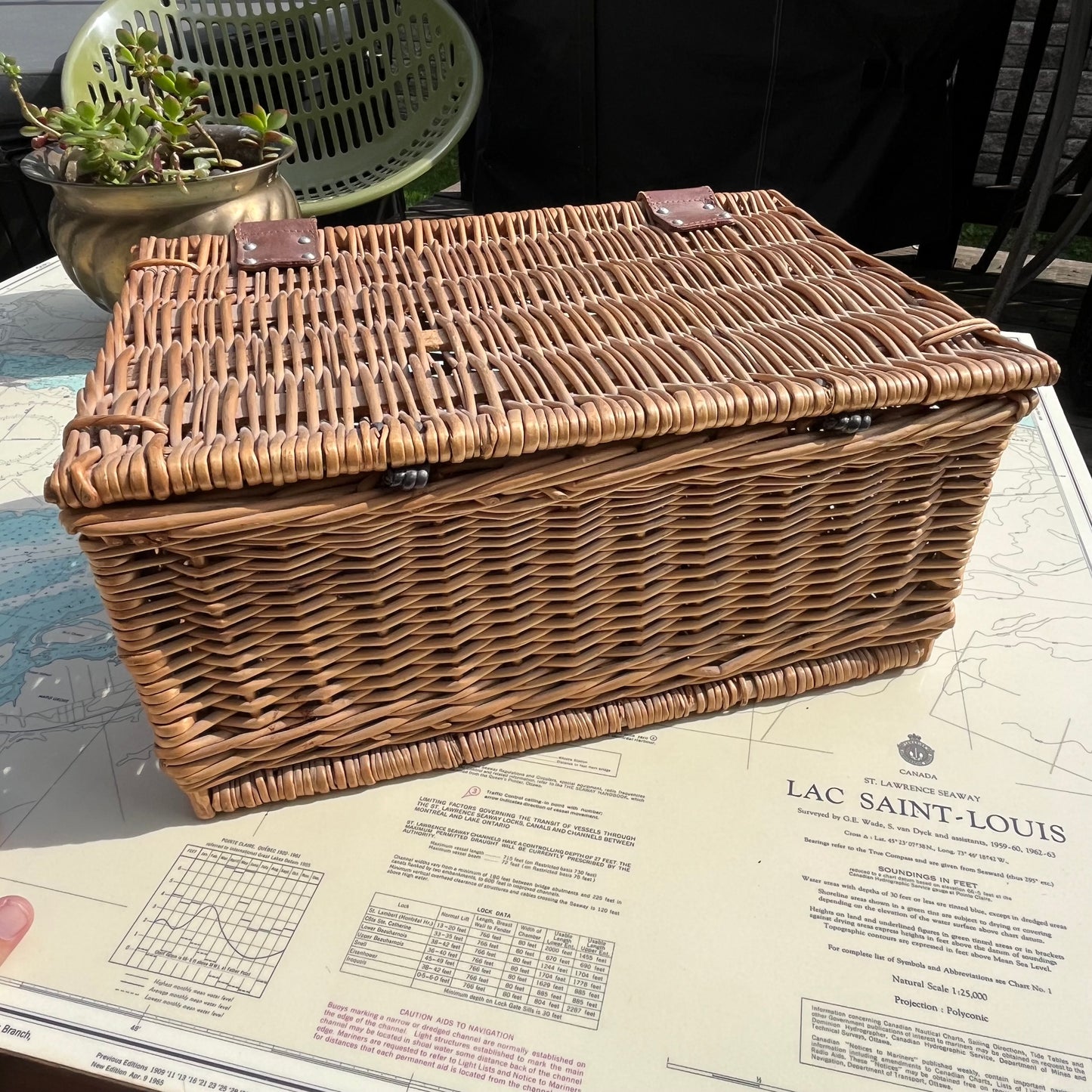 Vintage Wicker Picnic Basket With Hinged Lid