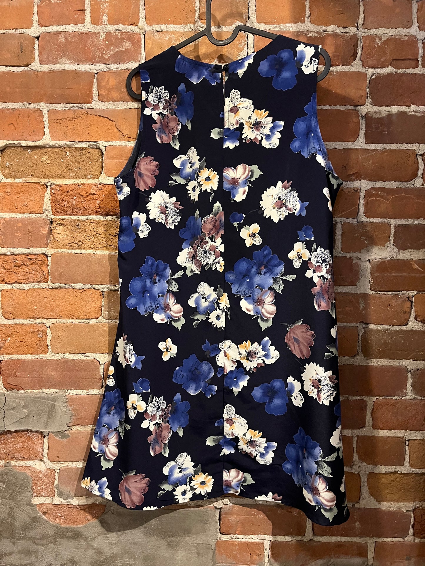 Vintage 90s Explosive Worldwide Dark Floral Dress