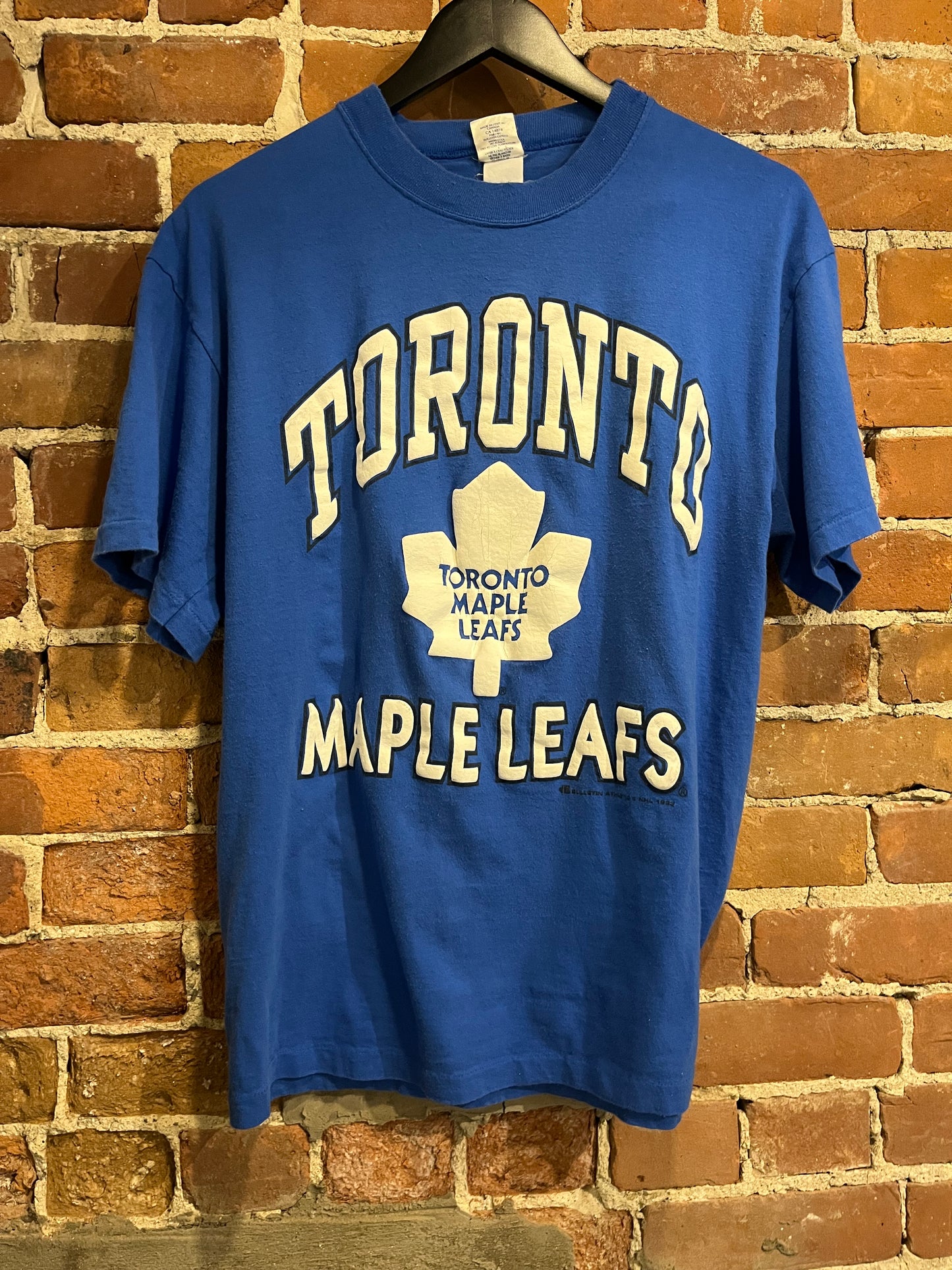 Vintage 1993 Toronto Maple Leafs Graphic Tee Shirt