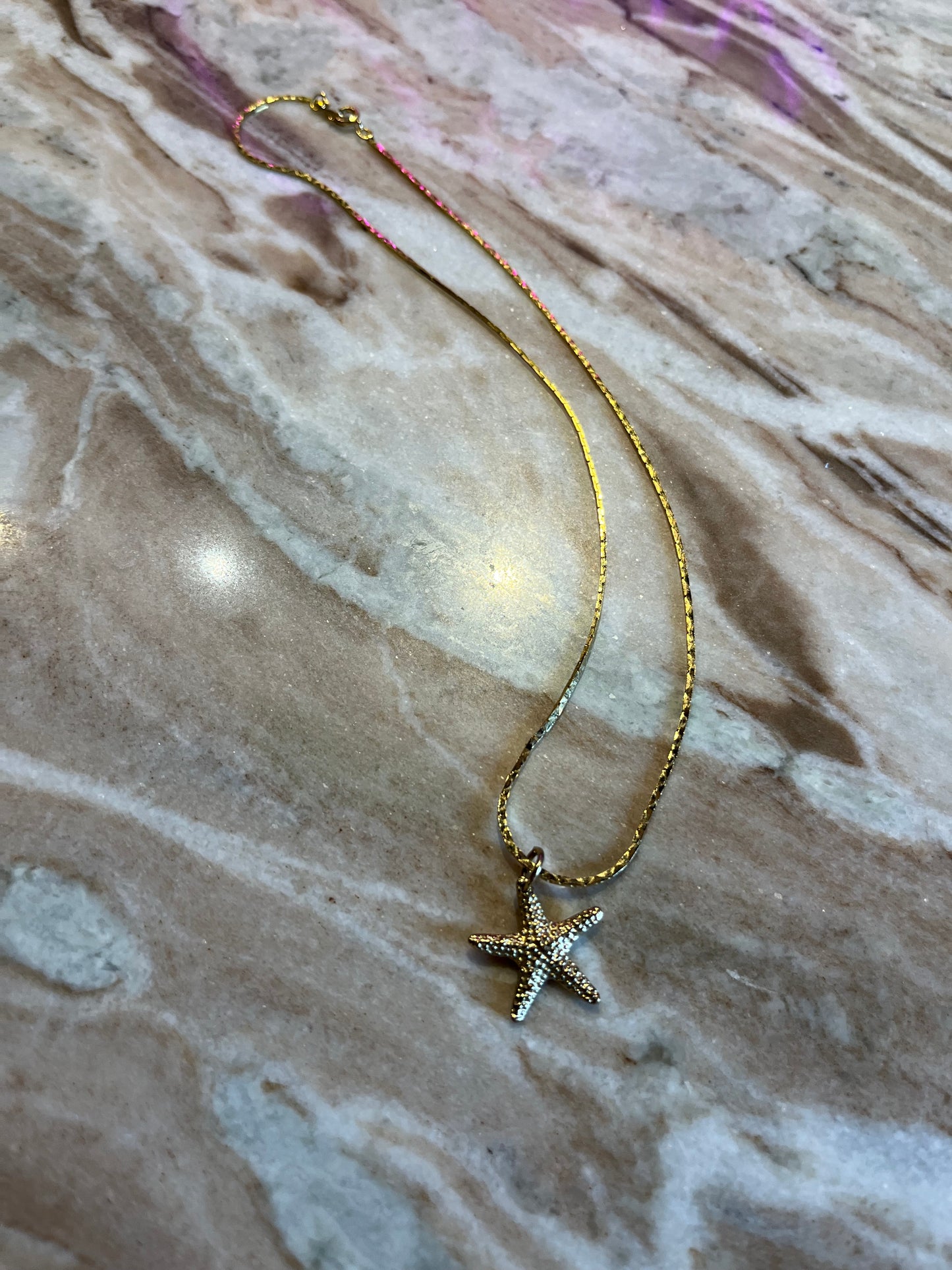 Vintage Gold Starfish Pendant Necklace