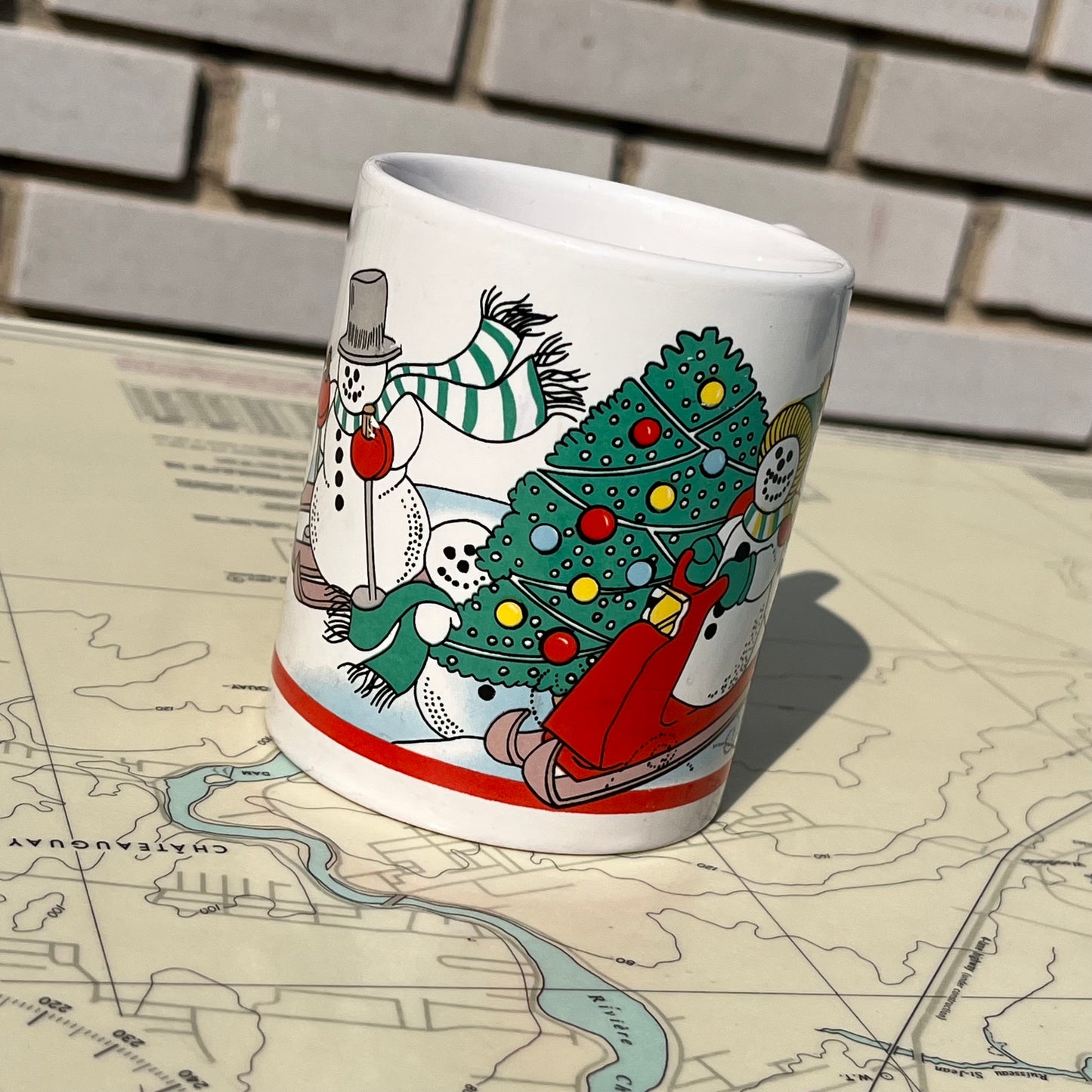 Vintage 90s Graphic Snowman Holiday Mug