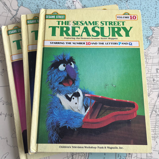 Vintage 1983 Sesame Street Treasury Volume 10