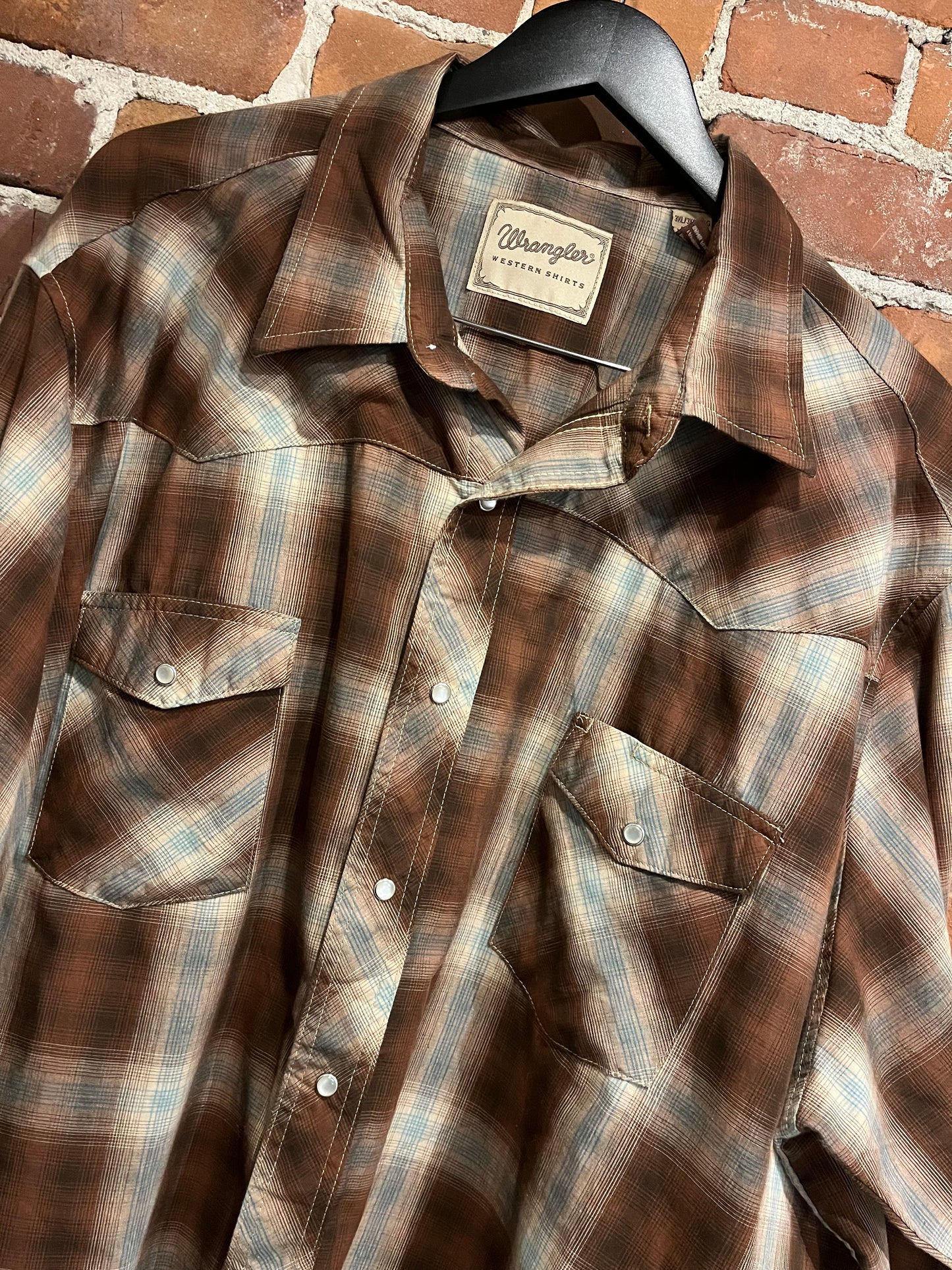 Wrangler Western Pearl Snap Button Up Long Sleeve Brown Plaid Shirt