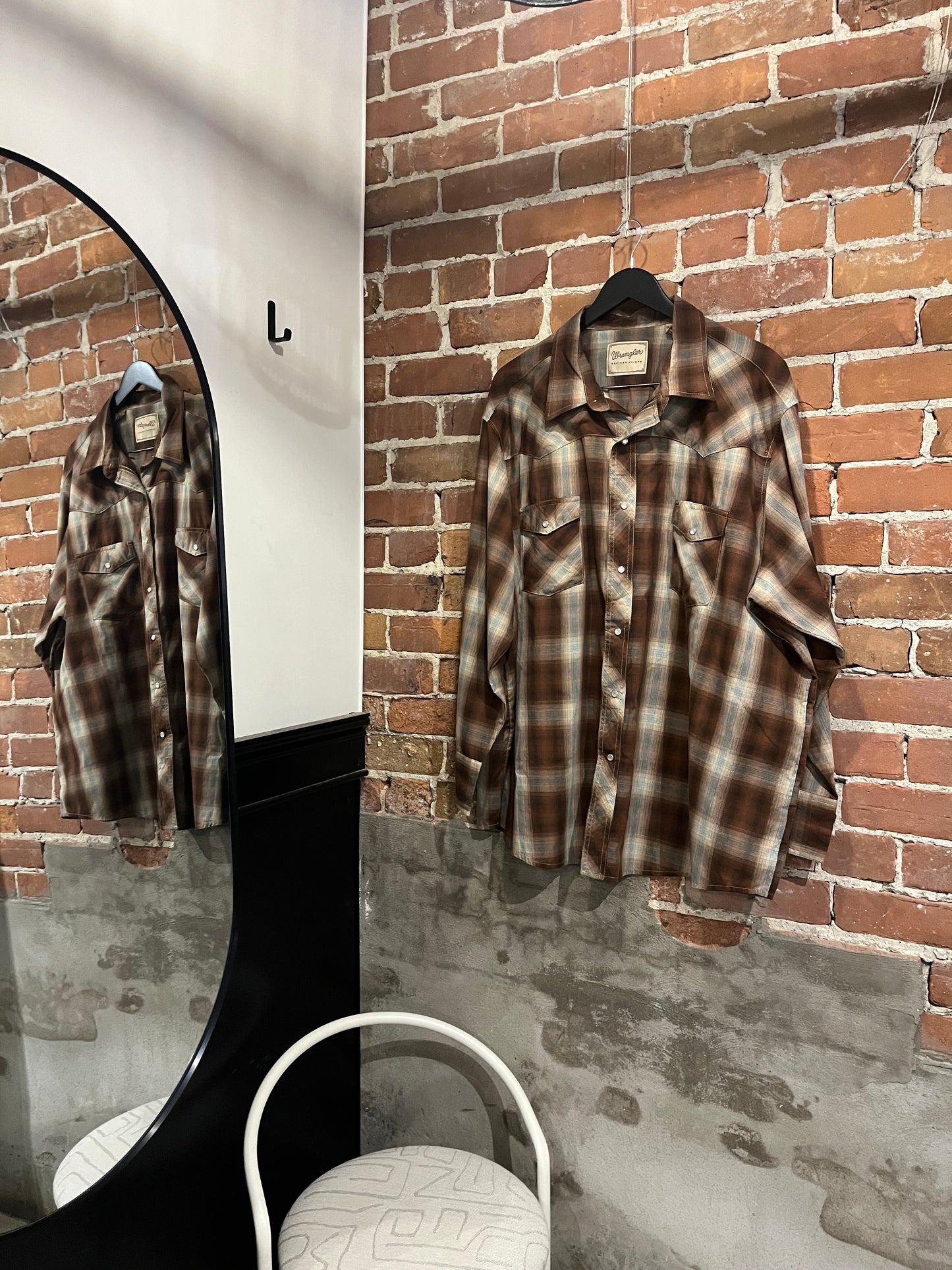 Wrangler Western Pearl Snap Button Up Long Sleeve Brown Plaid Shirt