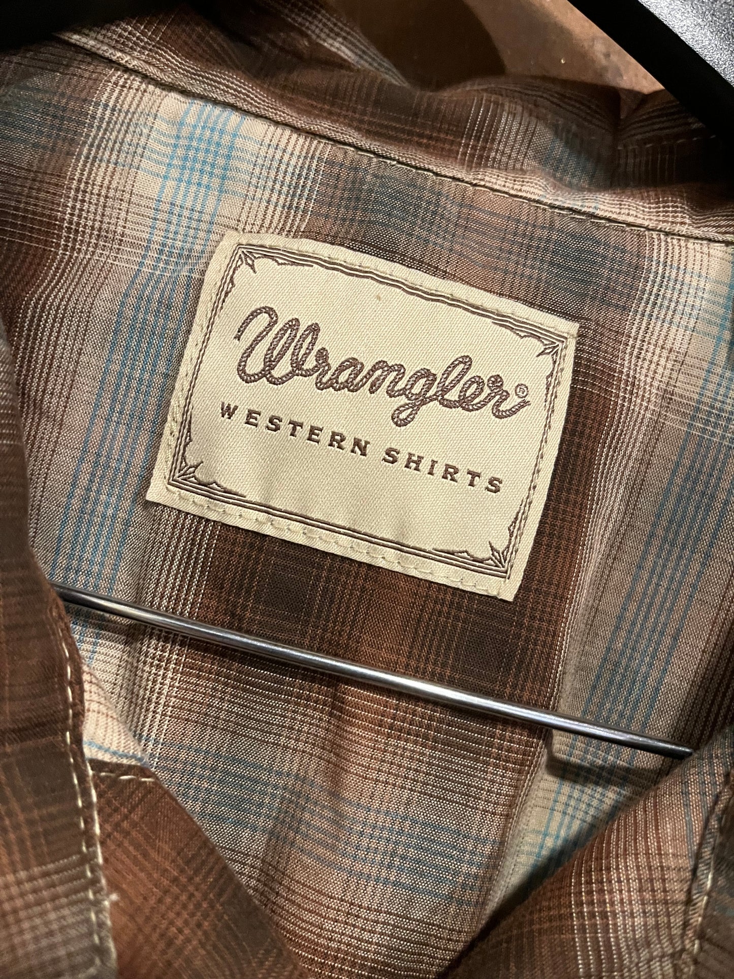 Wrangler Western Pearl Snap Button Up Long Sleeve Brown Plaid Shirt