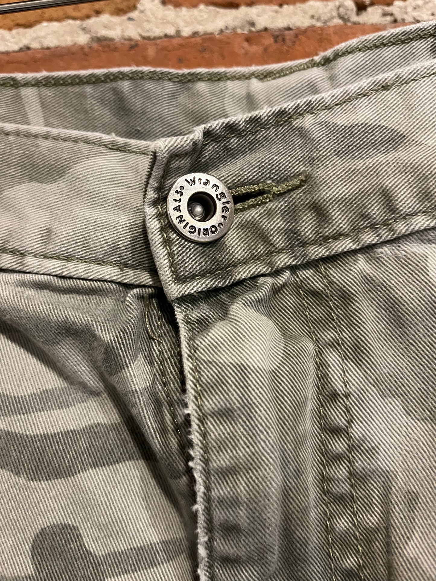 Vintage Wrangler Camo Cargo Pants