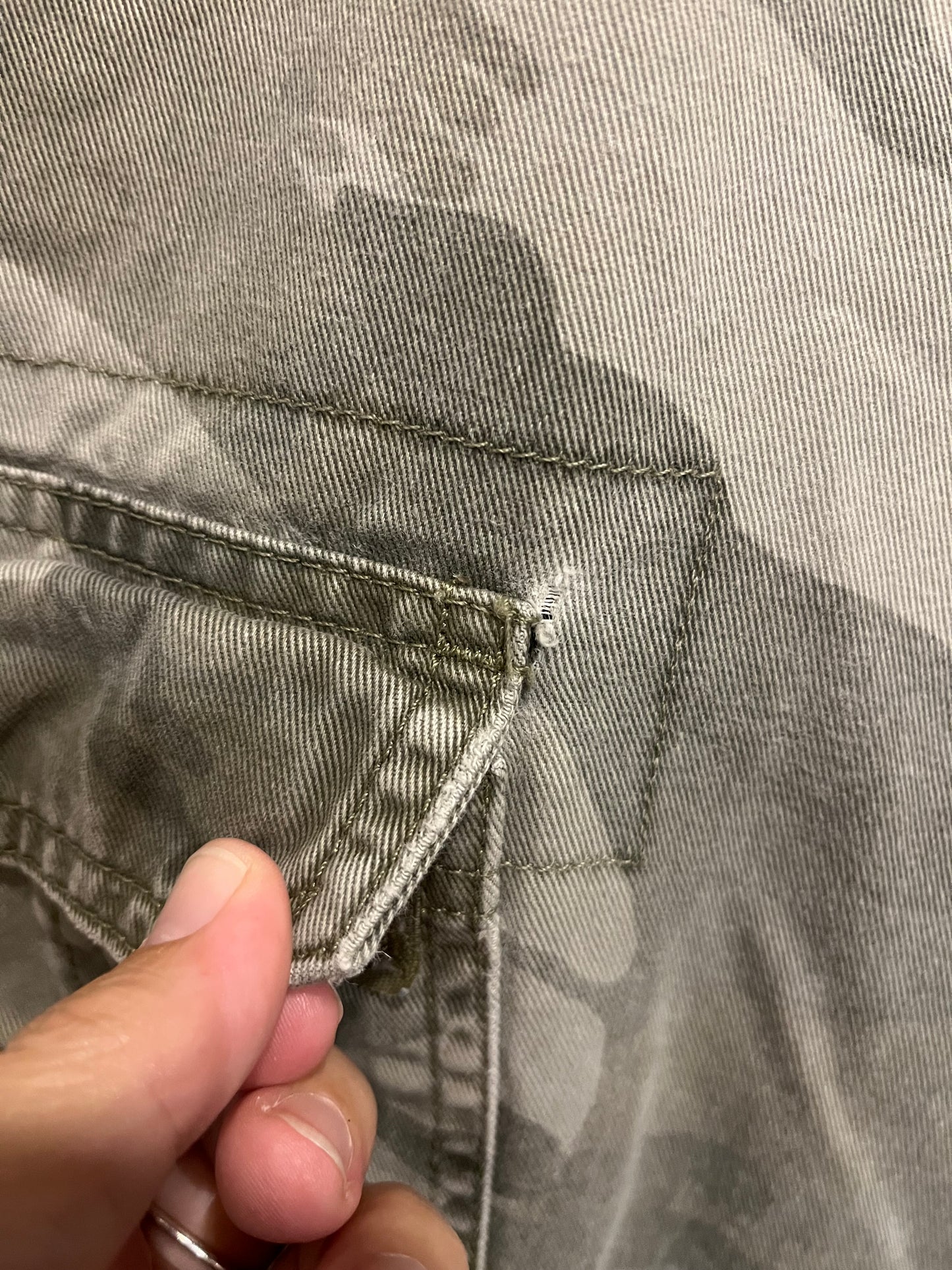 Vintage Wrangler Camo Cargo Pants