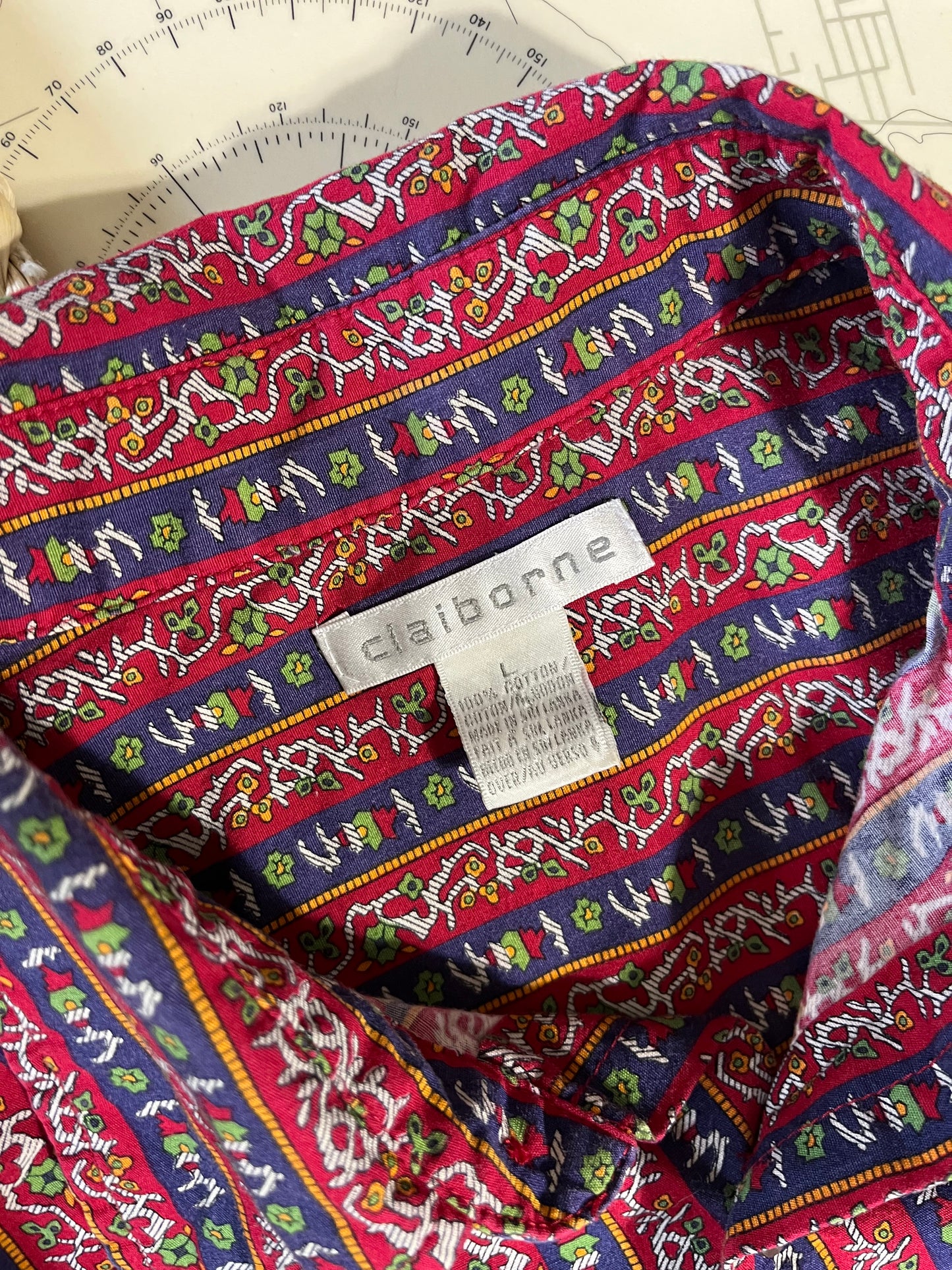Vintage Claiborne Botanical Pattern Button Up Shirt