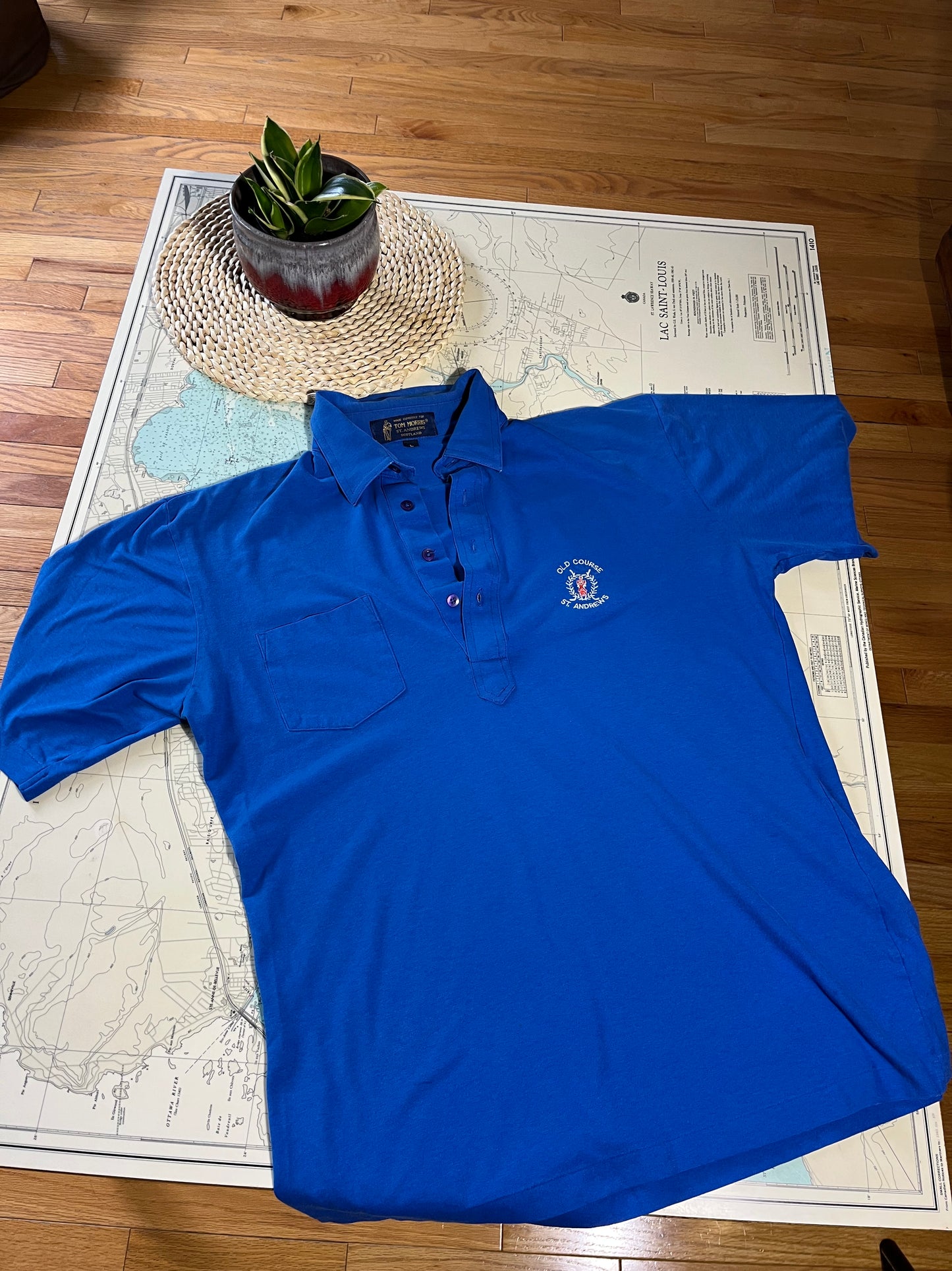 Vintage 90s St. Andrews Old Course Embroidered Gold Tee Shirt