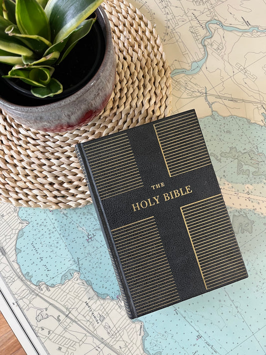 Vintage 1950 The Holy Bible P.J. Kennedy & Sons New York Printing