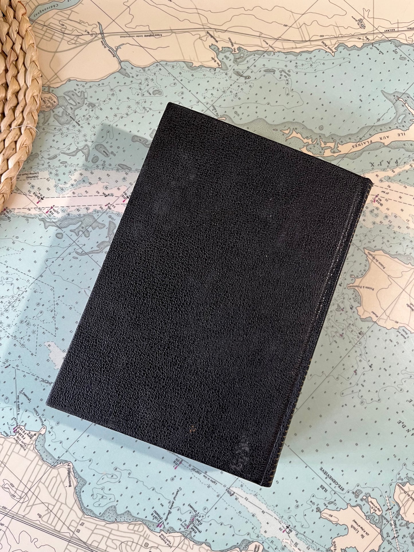 Vintage 1950 The Holy Bible P.J. Kennedy & Sons New York Printing
