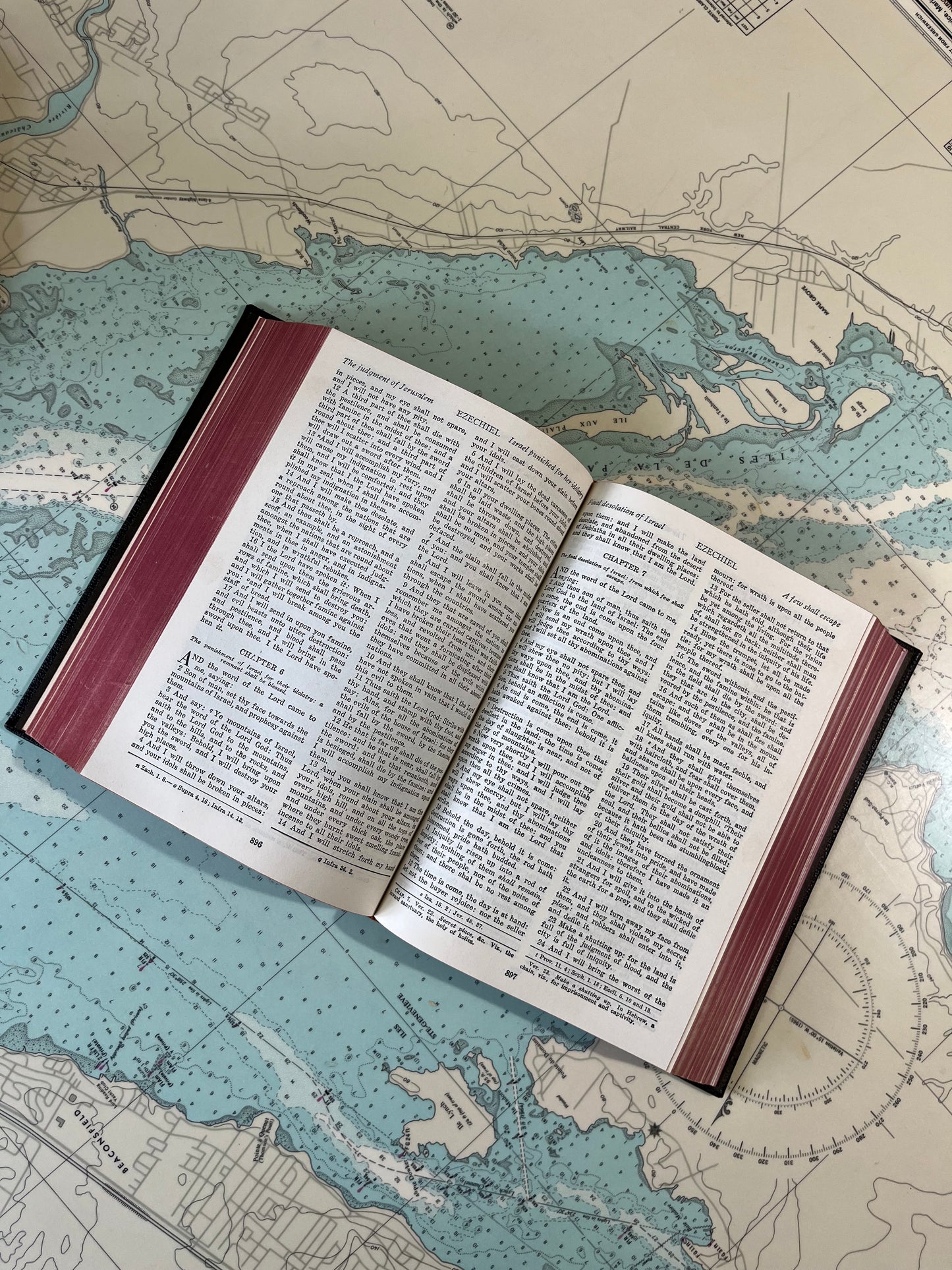 Vintage 1950 The Holy Bible P.J. Kennedy & Sons New York Printing