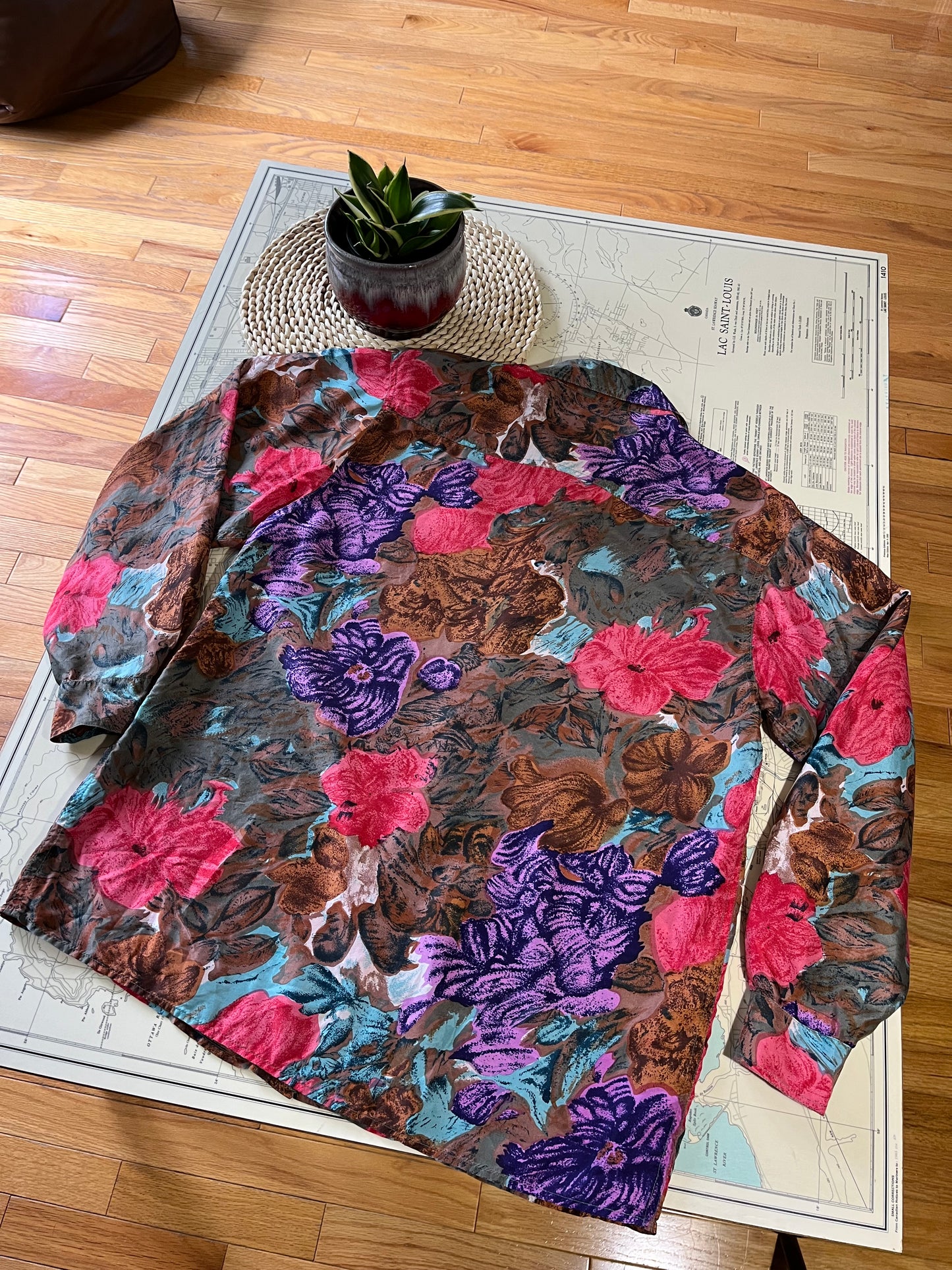 Vintage 90s HER Silk Floral Long Sleeve Blouse