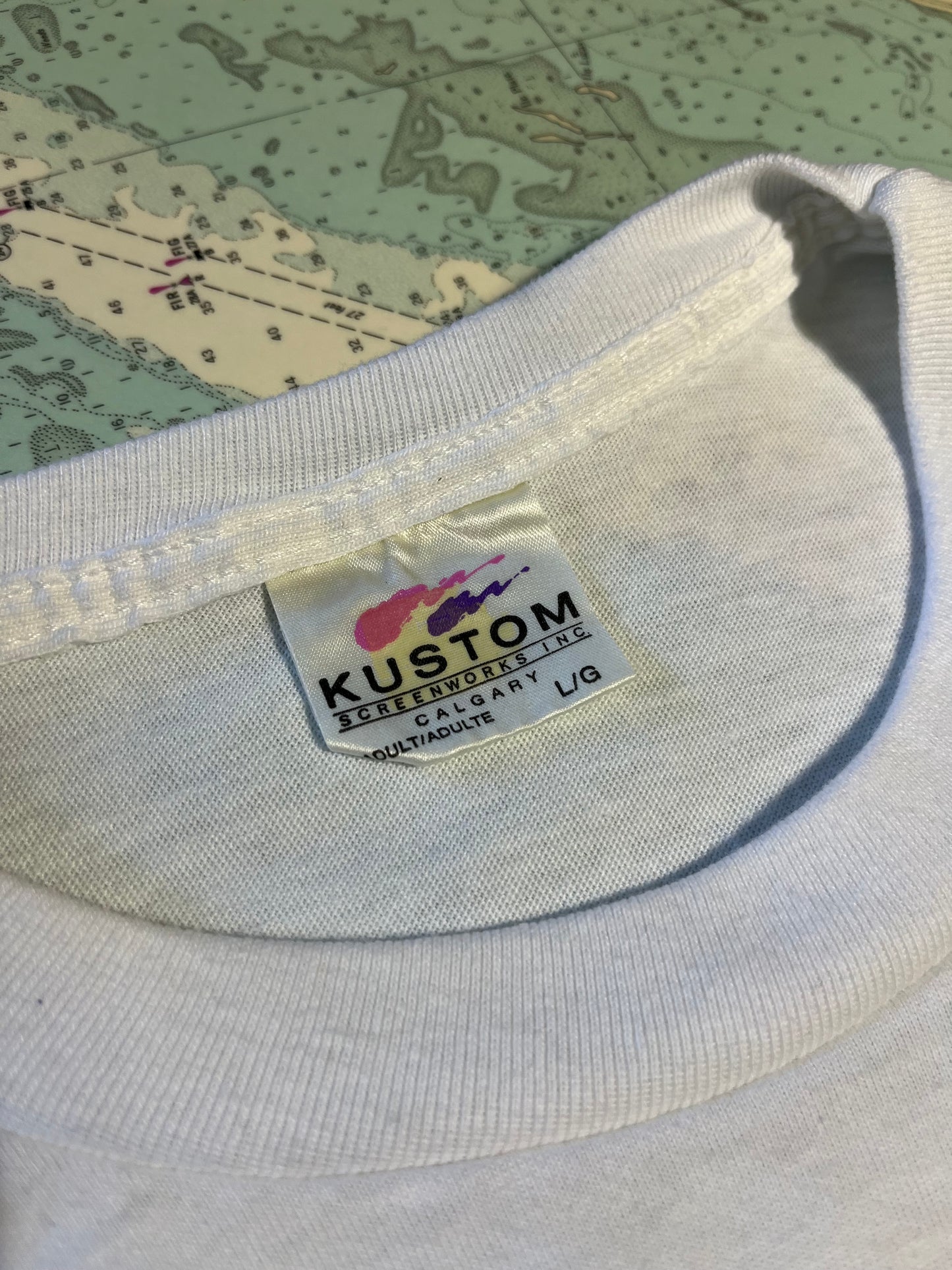 Vintage 1990 Bison Athletic Club Winnipeg Graphic Tee Shirt