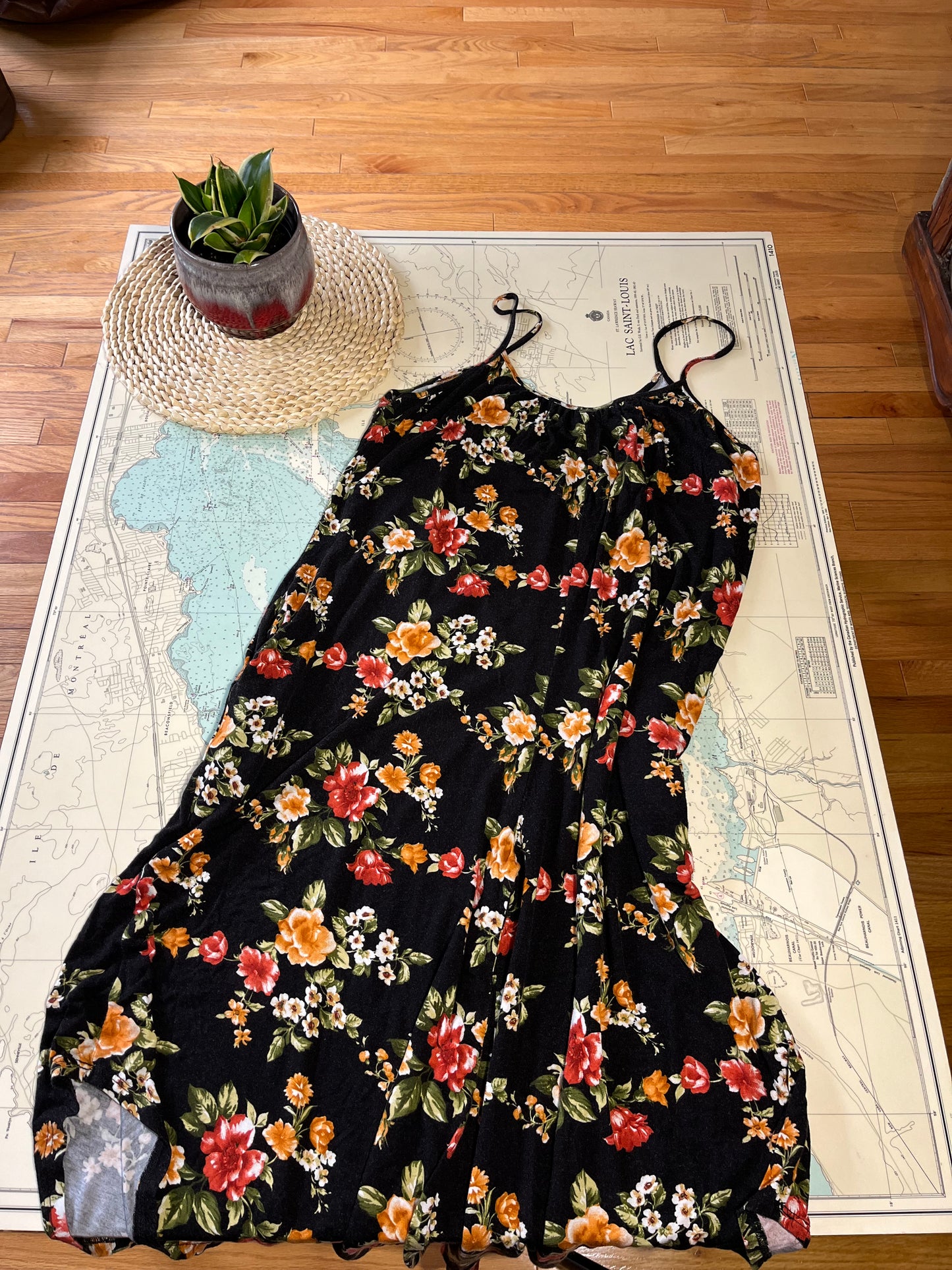 Frumos Dark Floral Jump Suit / Romper