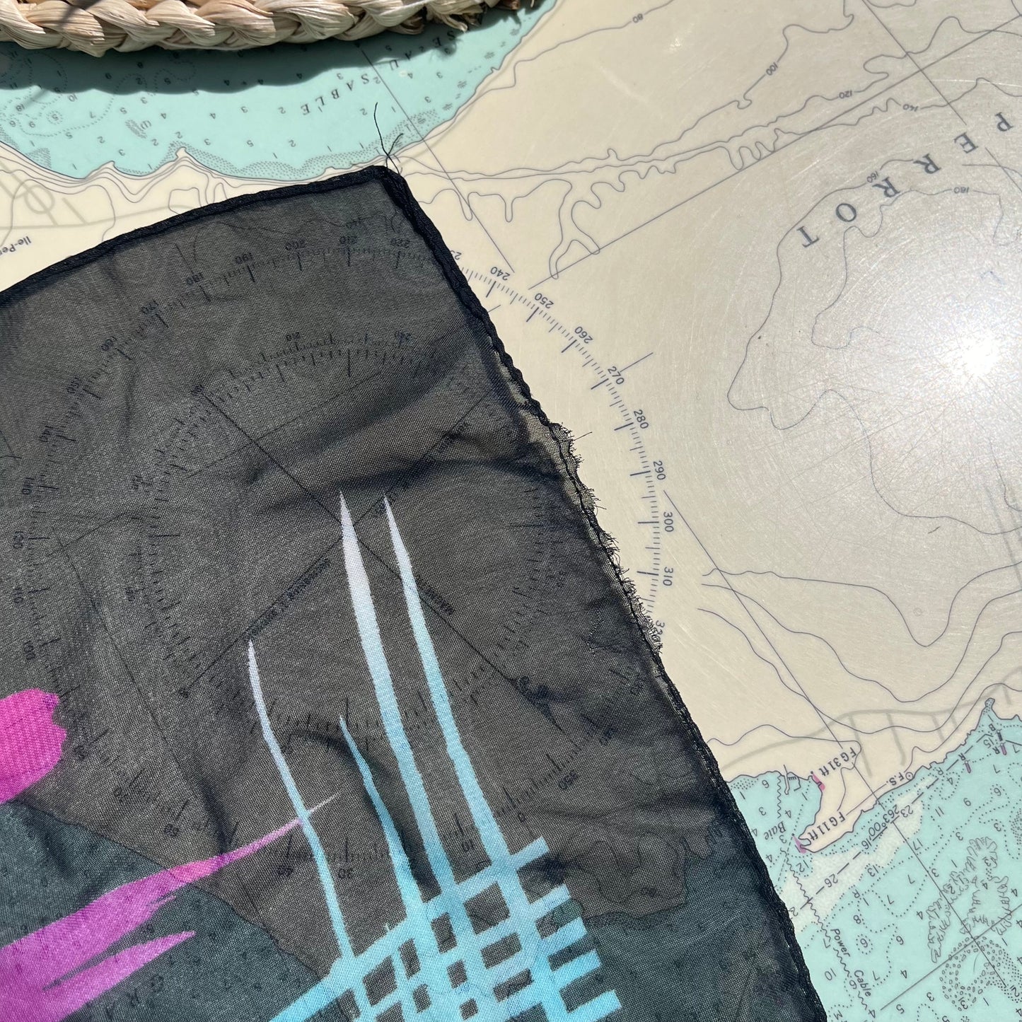 Vintage / Retro Brushstroke Sheer Scarf