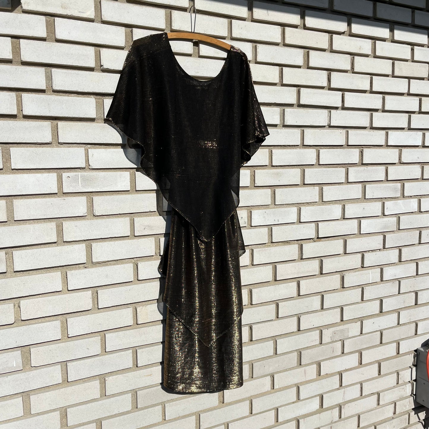 Vintage 80s Risa Anne Tiered Gold Glam Dress