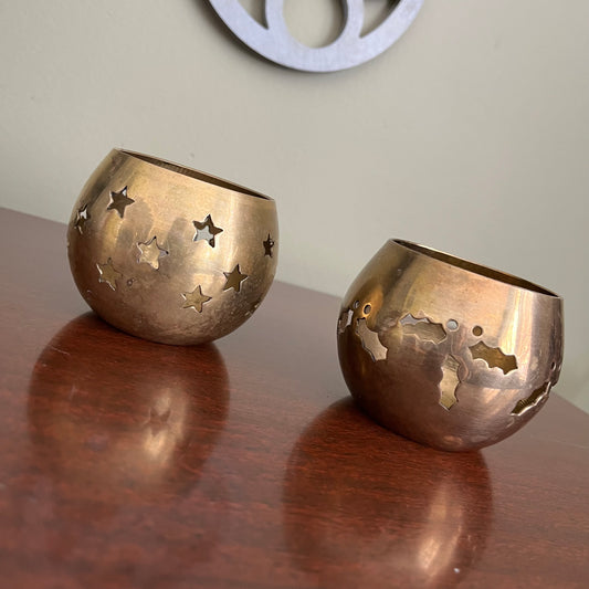 Vintage Brass Cut Out Christmas Tea Light Holders (2)