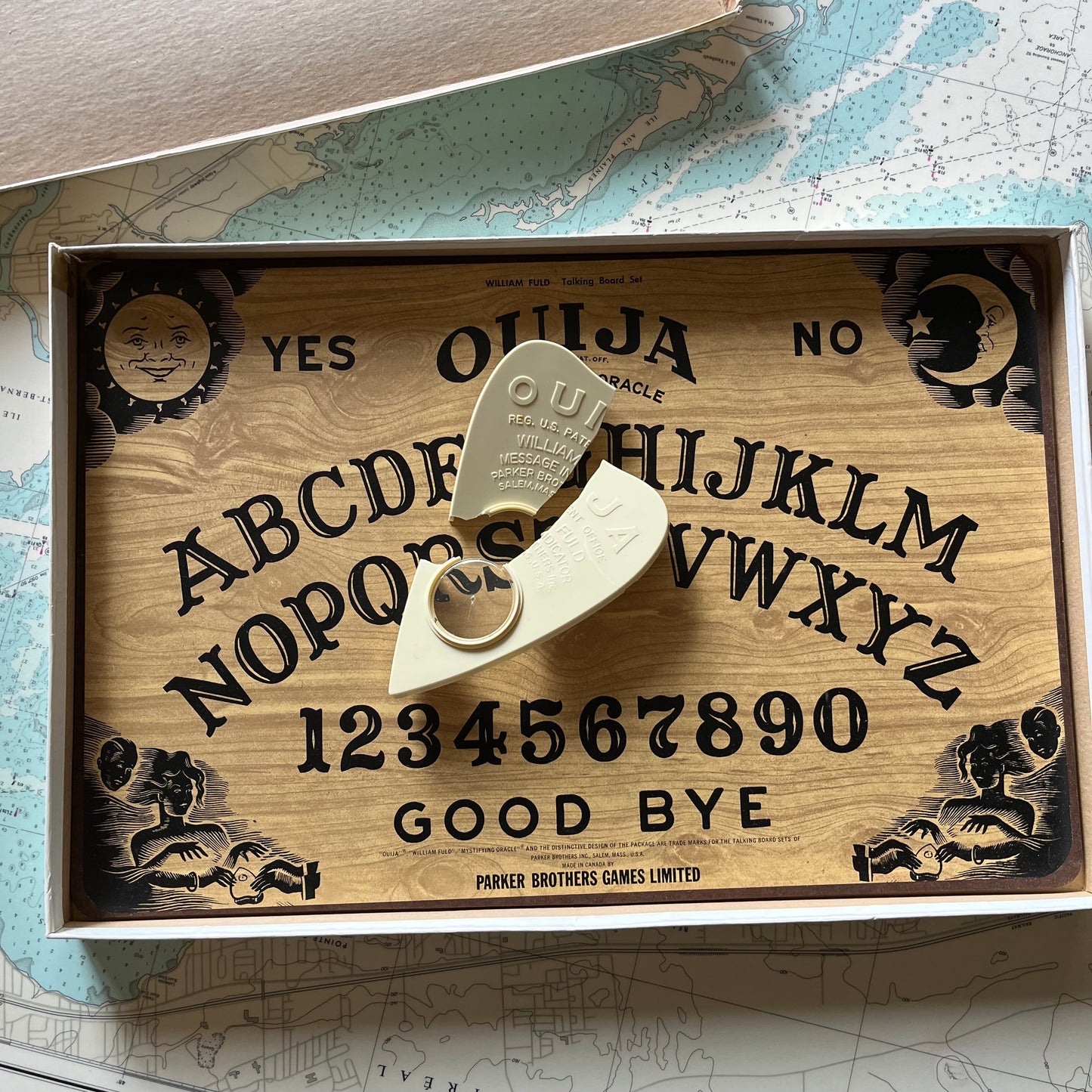 Vintage 70s Ouija Board - Parker Brothers Game
