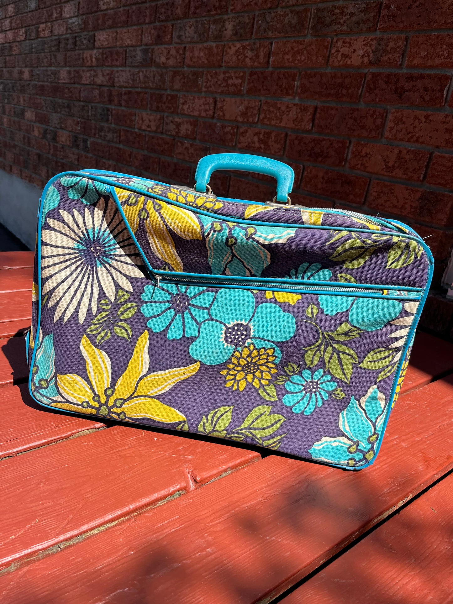 Vintage 60s Bantam Travelware Floral Soft Shell Suitcase