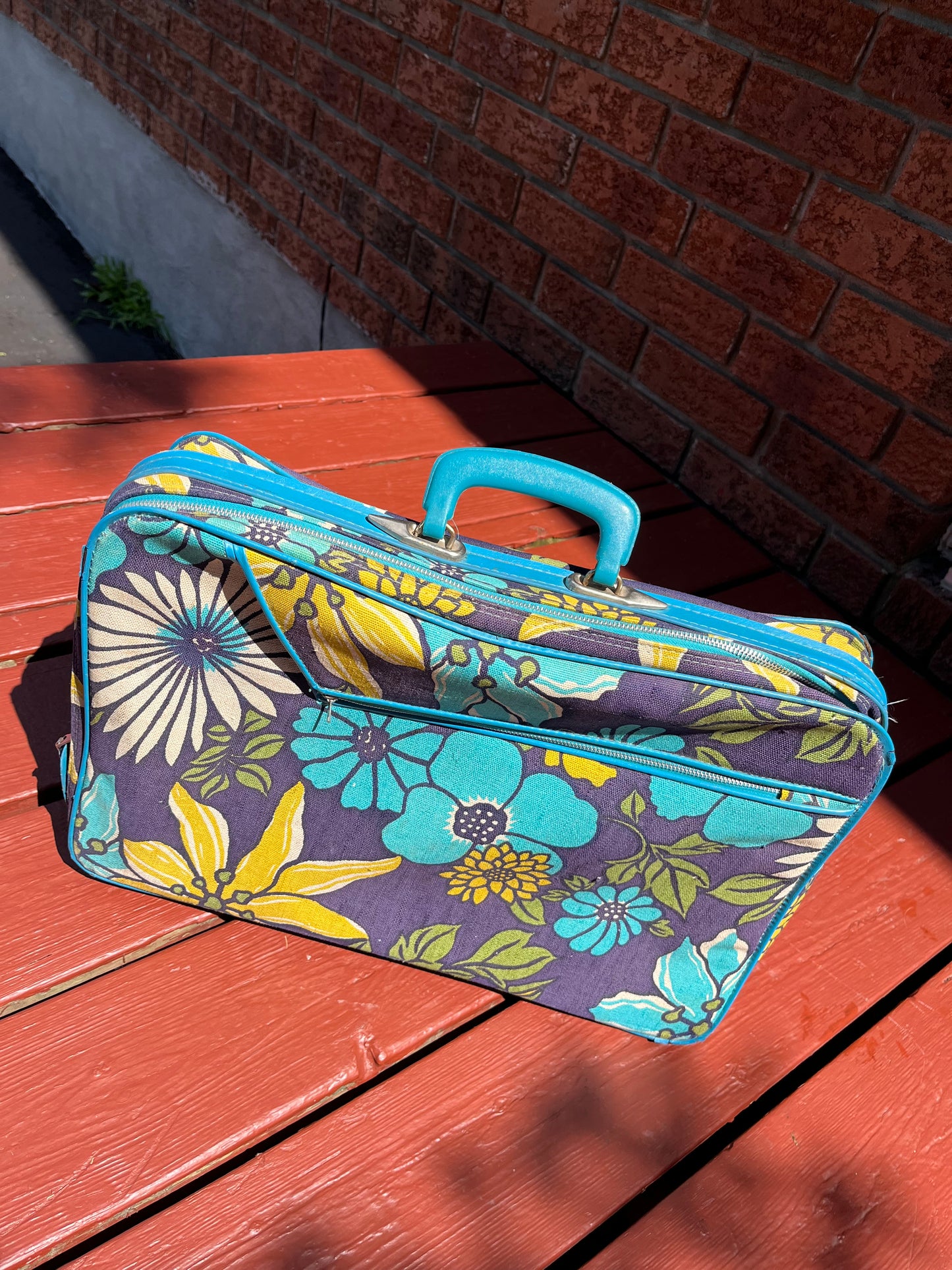 Vintage 60s Bantam Travelware Floral Soft Shell Suitcase