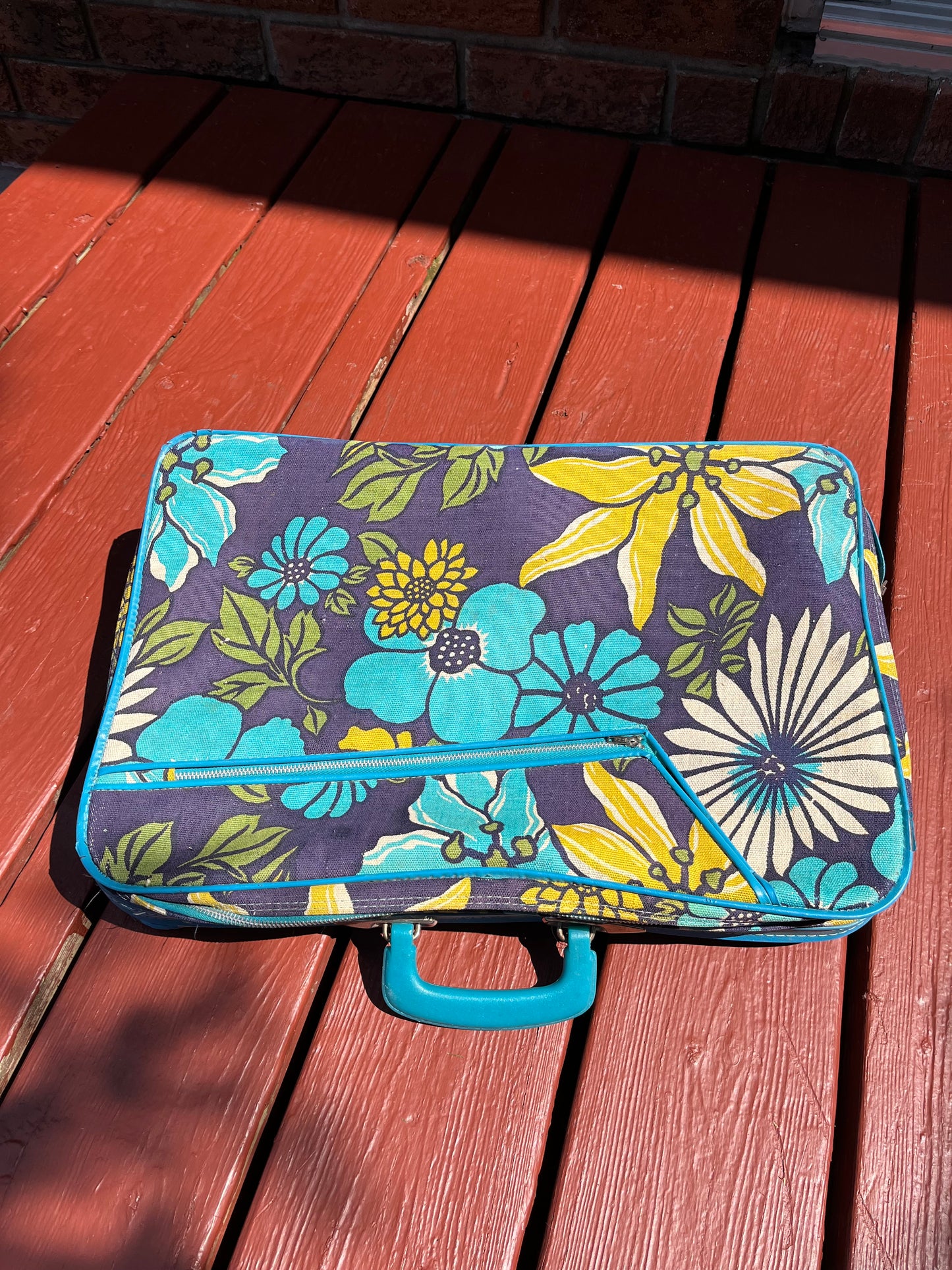 Vintage 60s Bantam Travelware Floral Soft Shell Suitcase