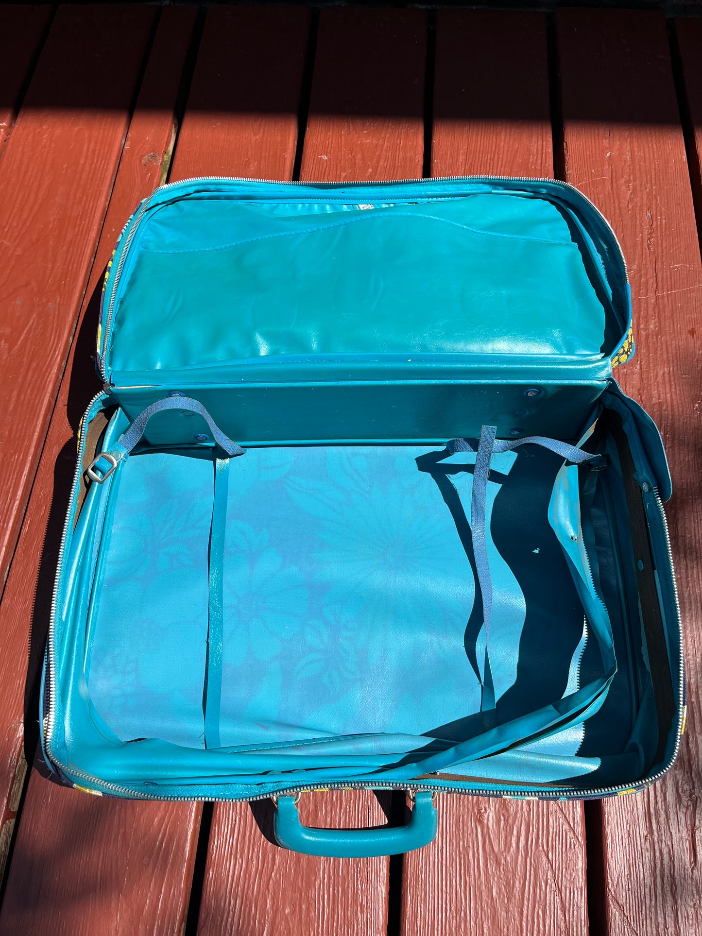 Vintage 60s Bantam Travelware Floral Soft Shell Suitcase