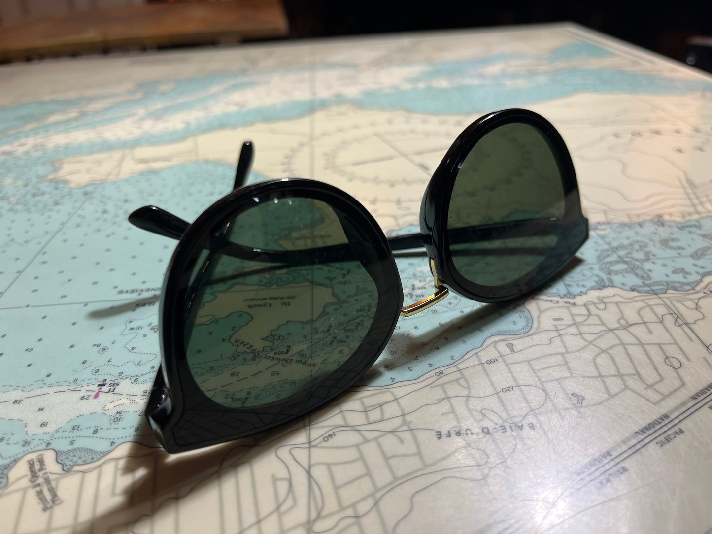 Vintage Merlynn Style Gold Bridge Sunglasses