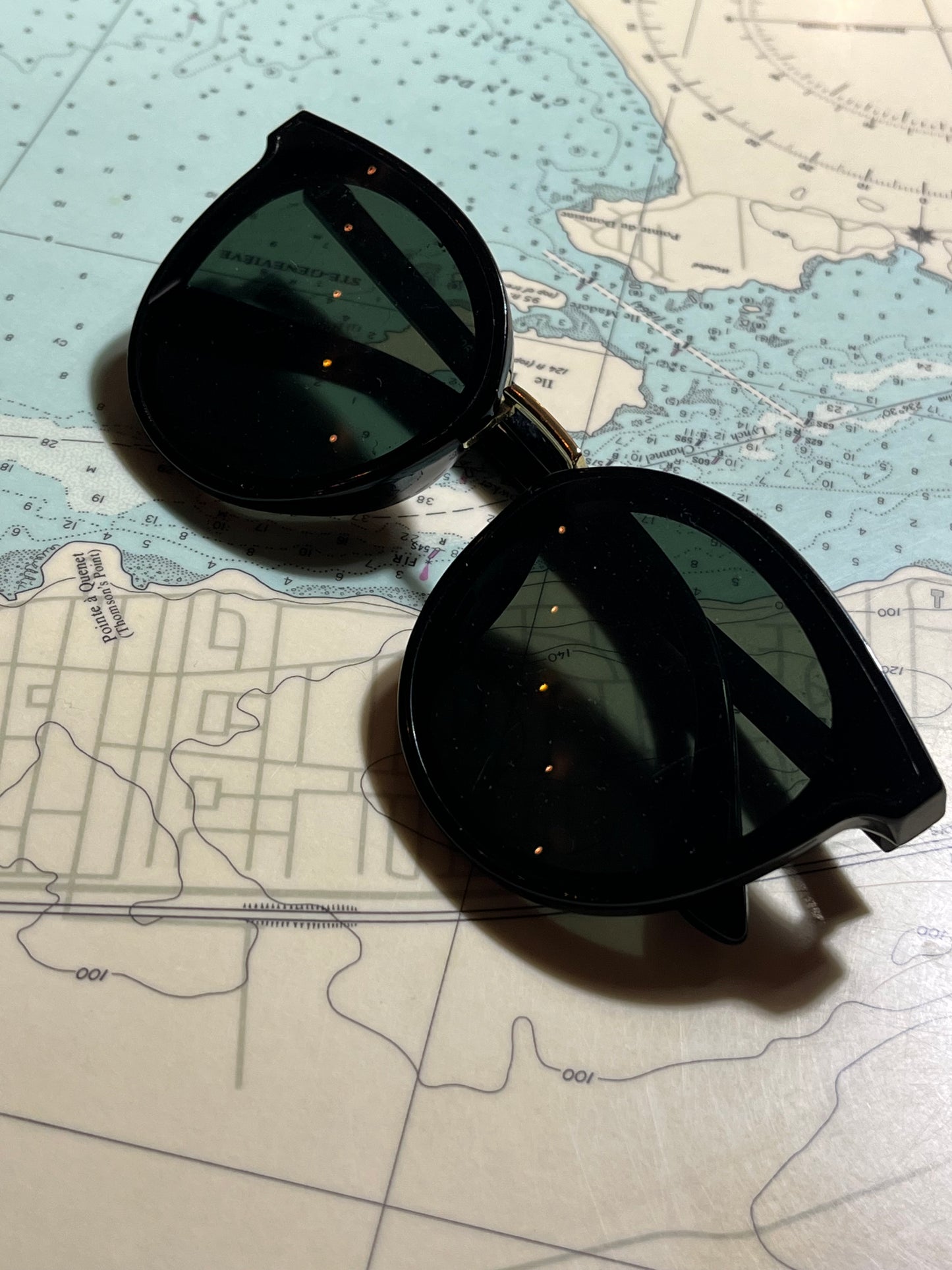 Vintage Merlynn Style Gold Bridge Sunglasses