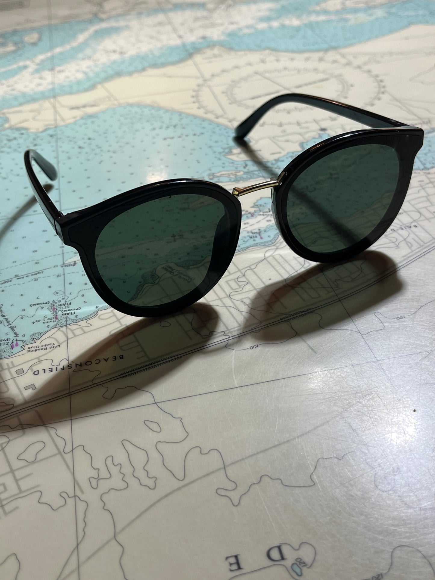 Vintage Merlynn Style Gold Bridge Sunglasses