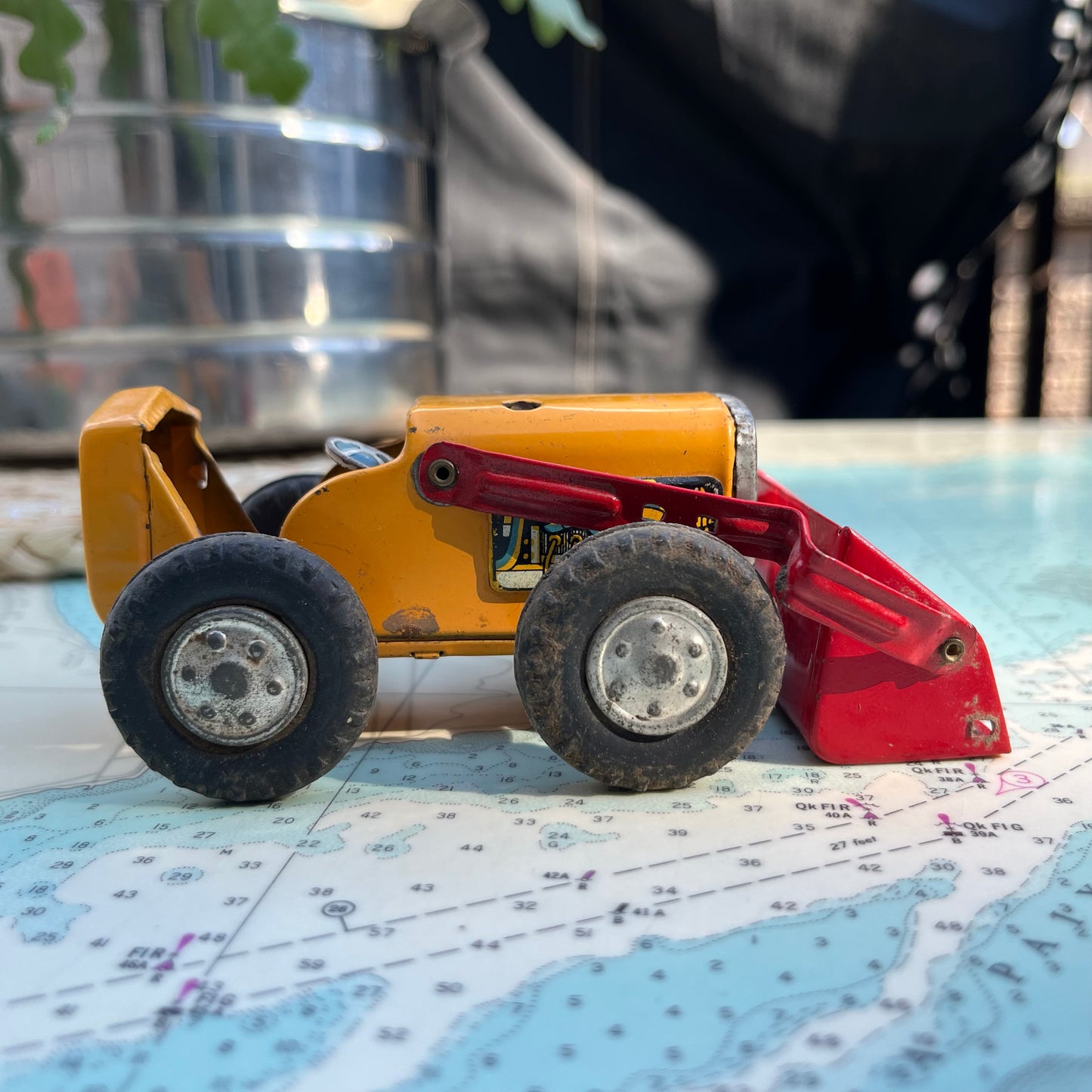 Vintage Linemar Hi-Lift Loader Tin Car / Vehicle Made in Japan