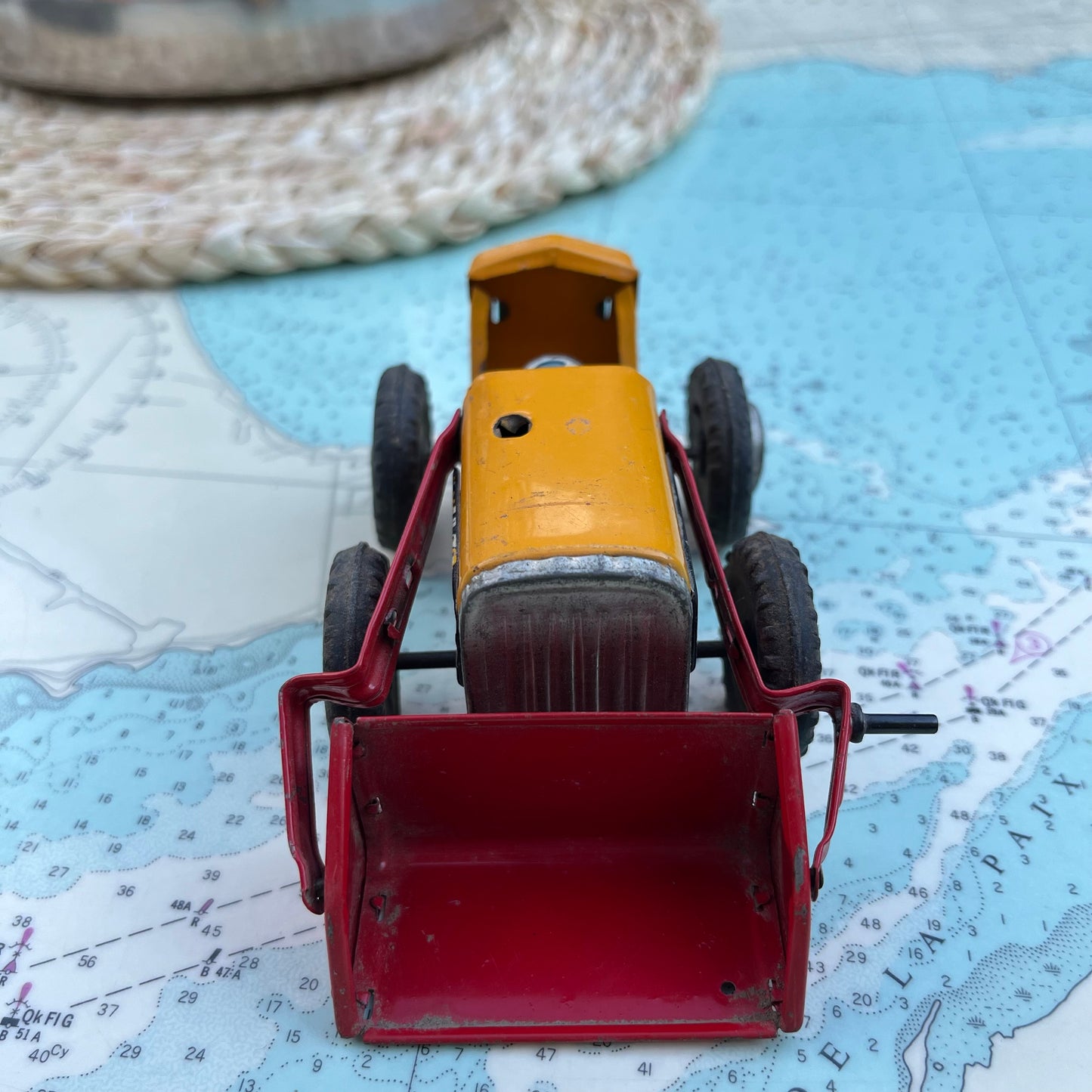 Vintage Linemar Hi-Lift Loader Tin Car / Vehicle Made in Japan