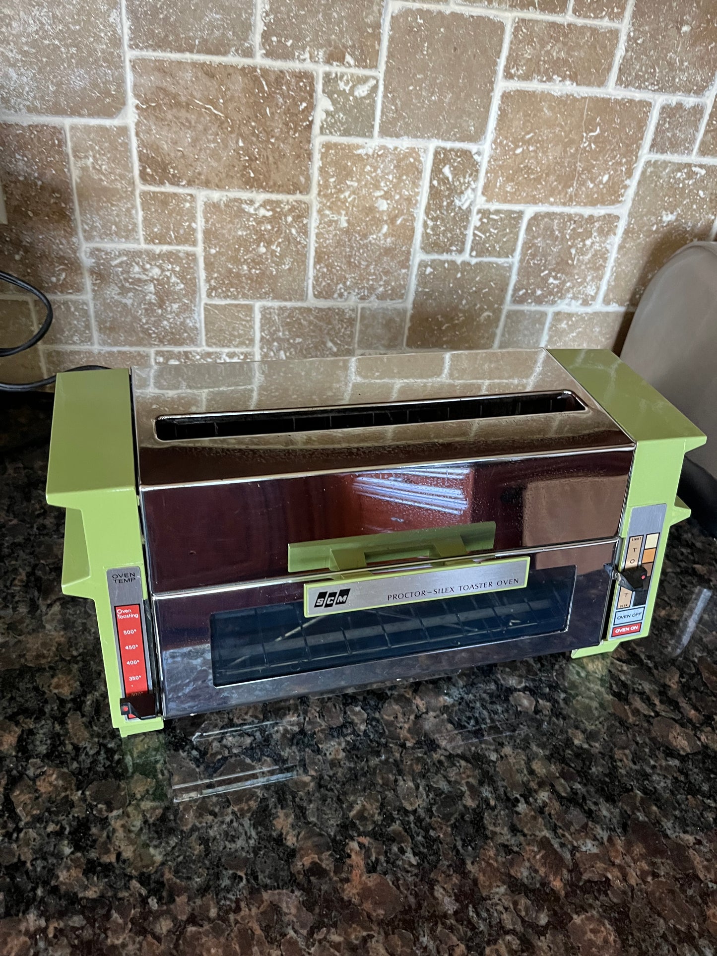 Vintage 70s Proctor Silex Avocado Toaster Oven