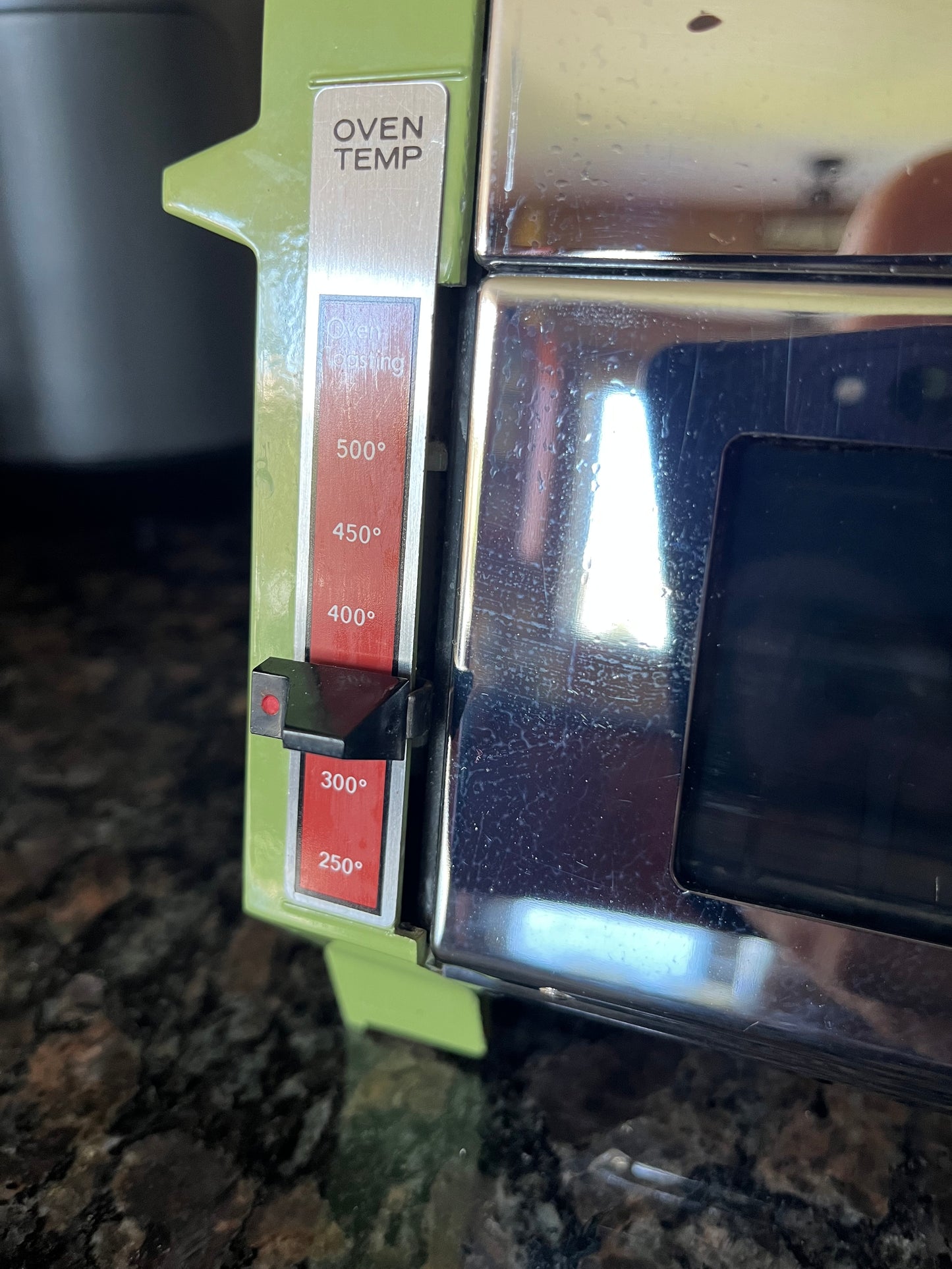 Vintage 70s Proctor Silex Avocado Toaster Oven