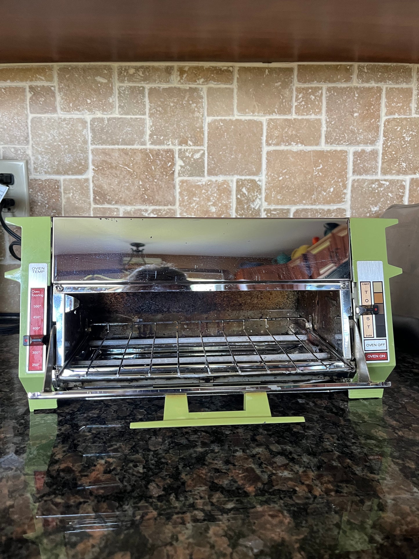 Vintage 70s Proctor Silex Avocado Toaster Oven
