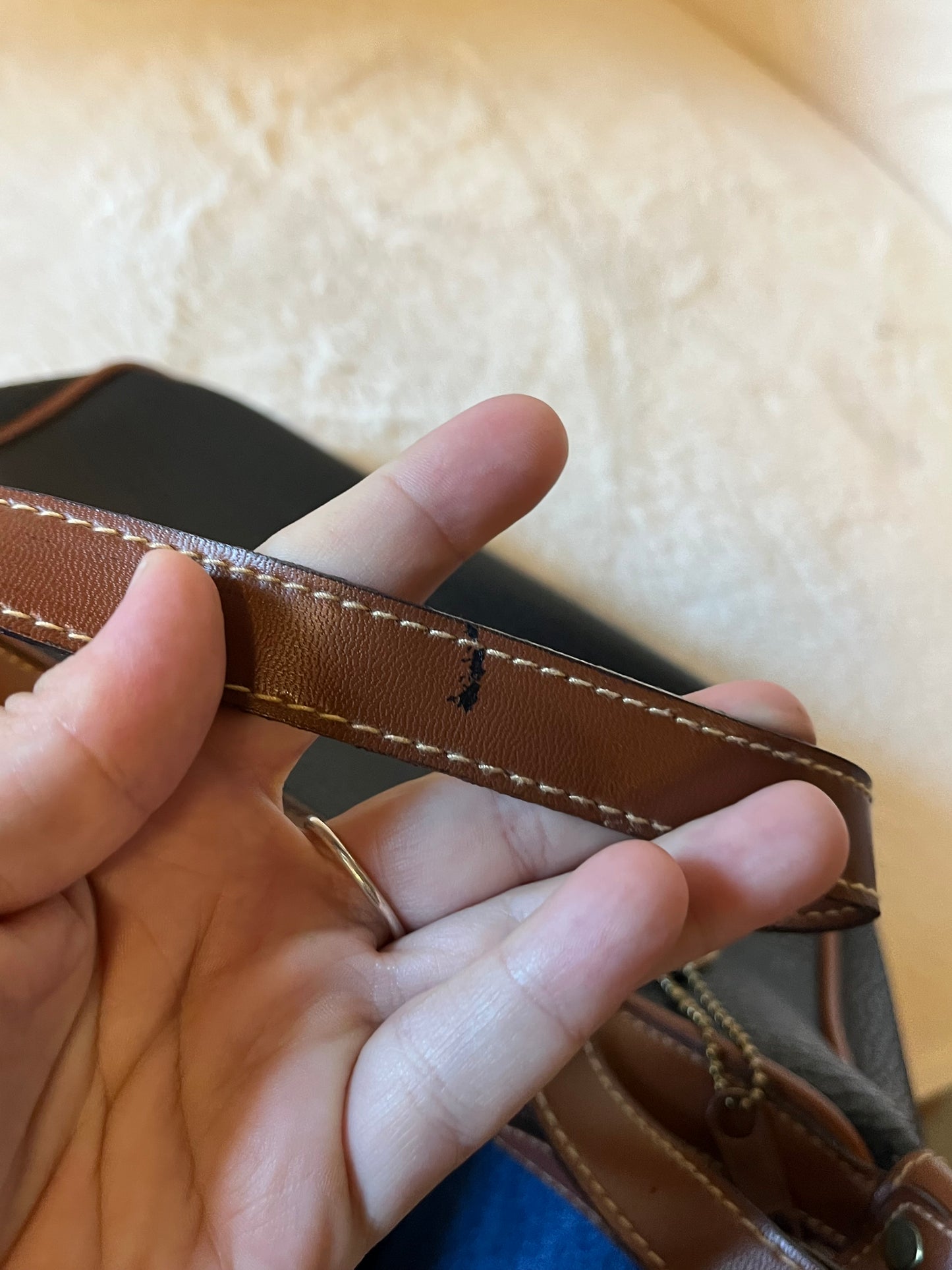 Vintage 90s Buxton Two Tone Leather Sling Purse