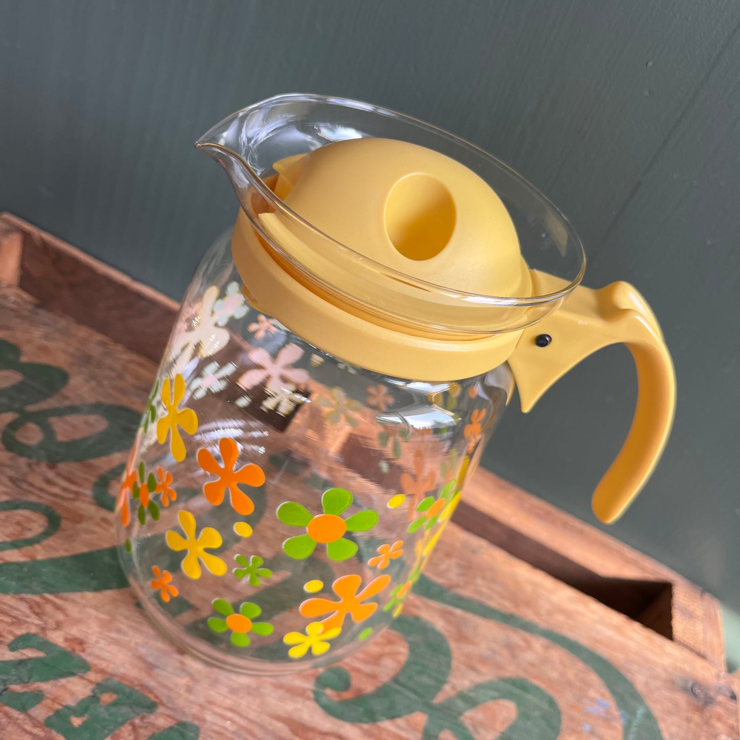 Vintage / Retro 60s Daisy Pitcher with Lid