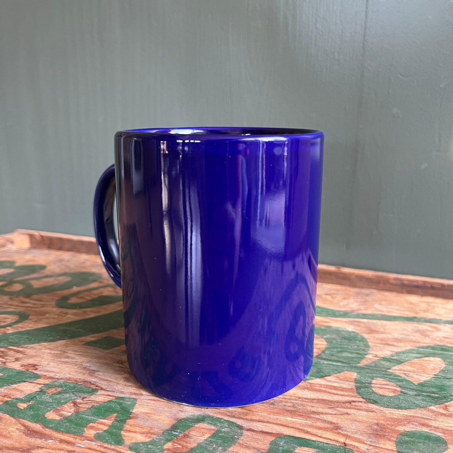 Vintage 90s Blue and Gold Aquarius Horoscope Mug