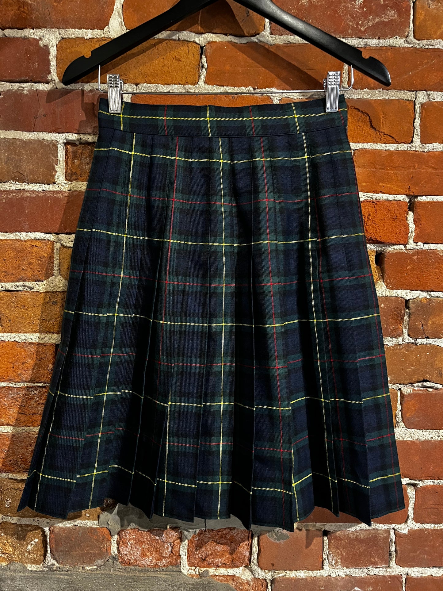 Vintage 90s Reitmans Plaid Pleated Skirt
