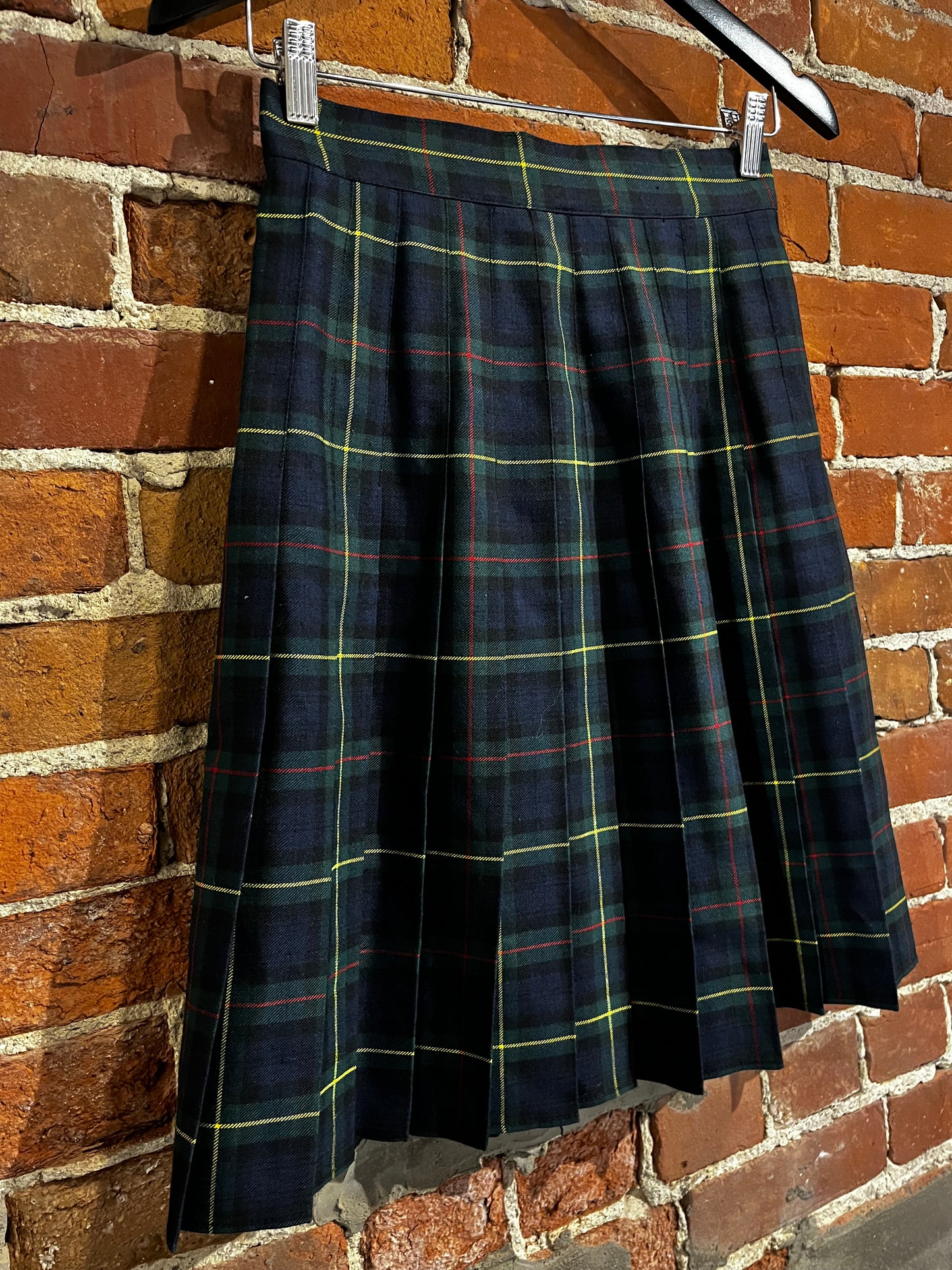 Vintage 90s Reitmans Plaid Pleated Skirt