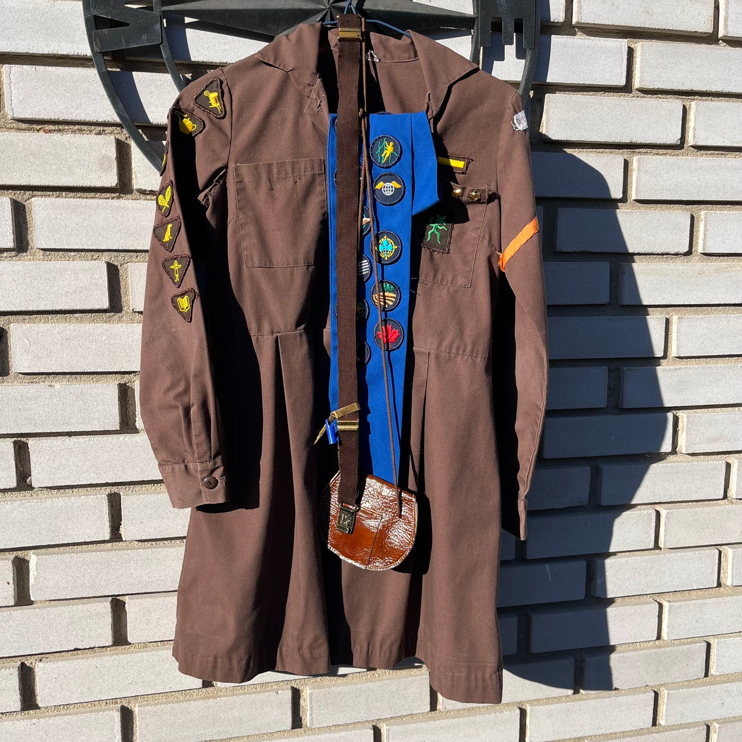 Vintage 80s Brownie / Girl Guides Uniform and Accessories