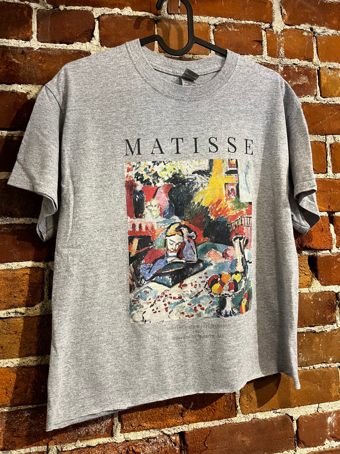Vintage Matisse MOMA Girl Reading Cropped Graphic Tee Shirt