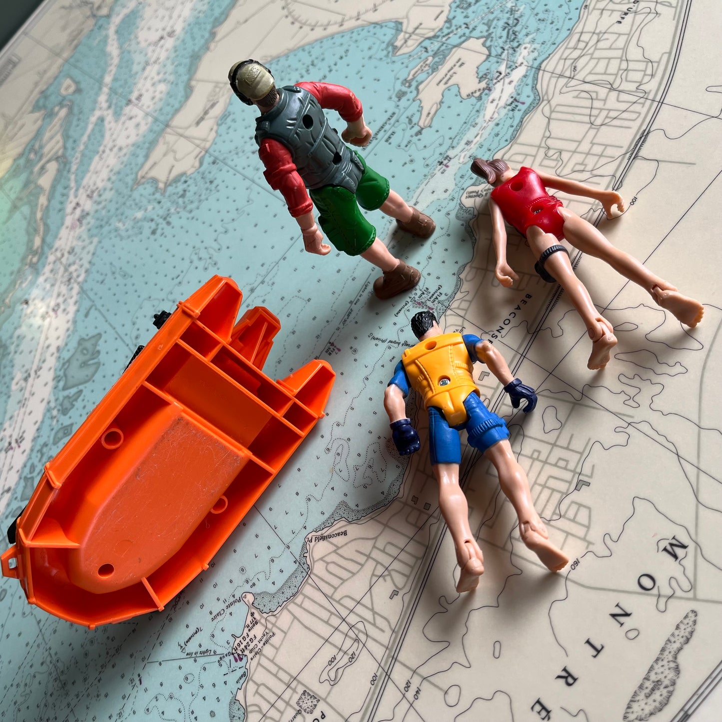 Vintage 70s Adventure People (3) with Raft / Lifeboat